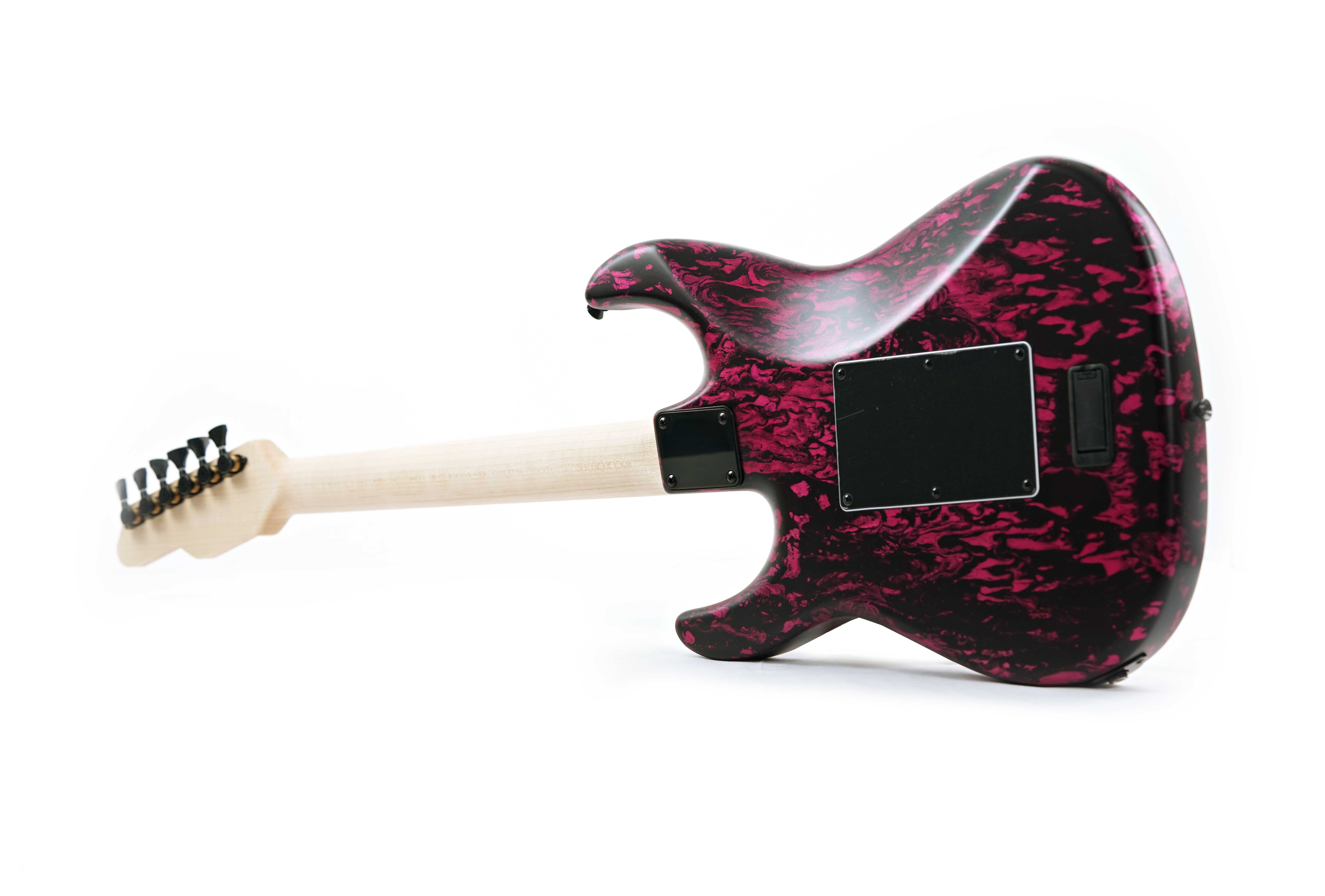 GUITARGUITAR Tyler USA Studio Elite HD See thru Fuchsia Tint