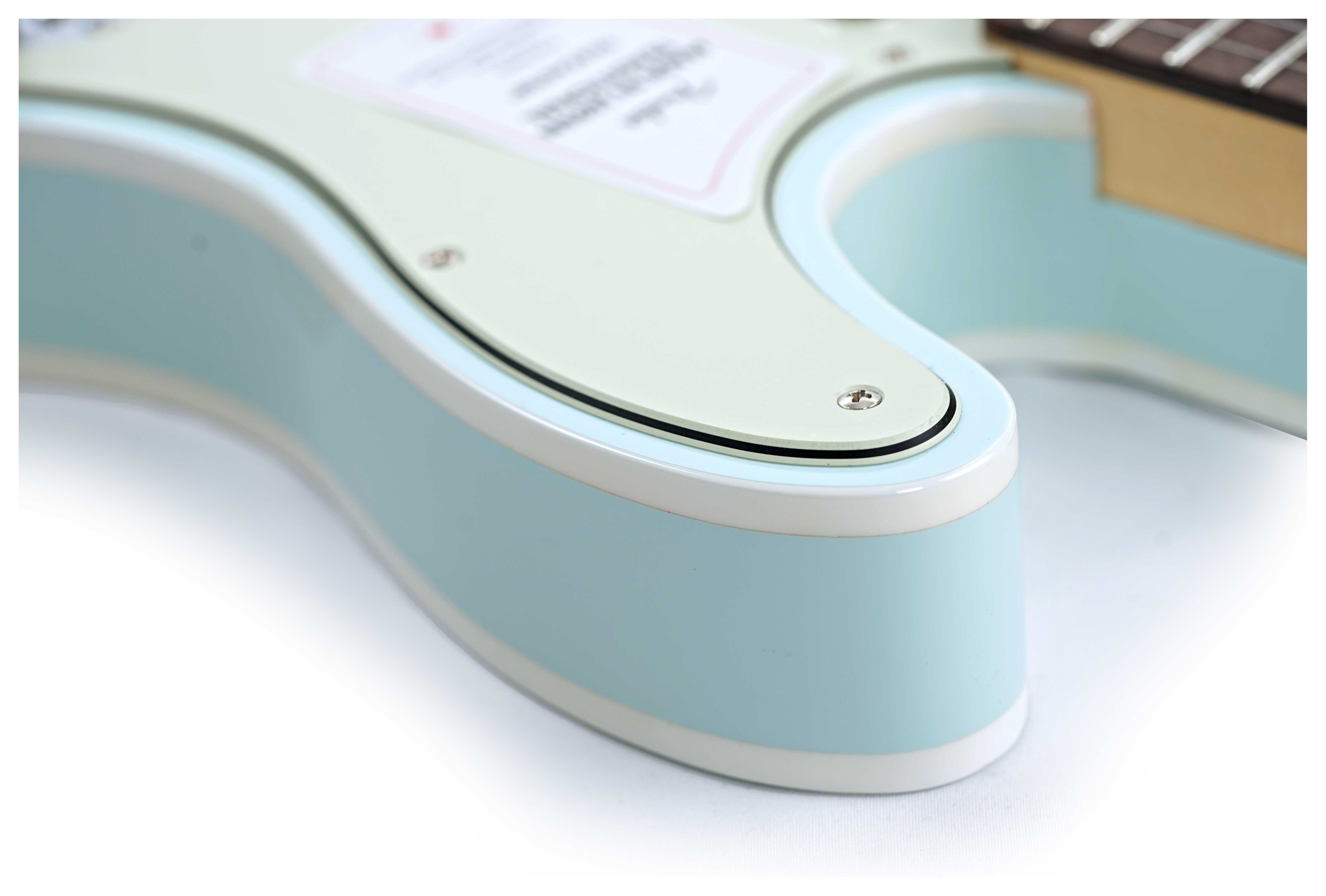 GUITARGUITAR Fender Made in Japan Traditional 60s Telecaster Sonic Blue Rosewood Fingerboard guitarguitar Exclusive