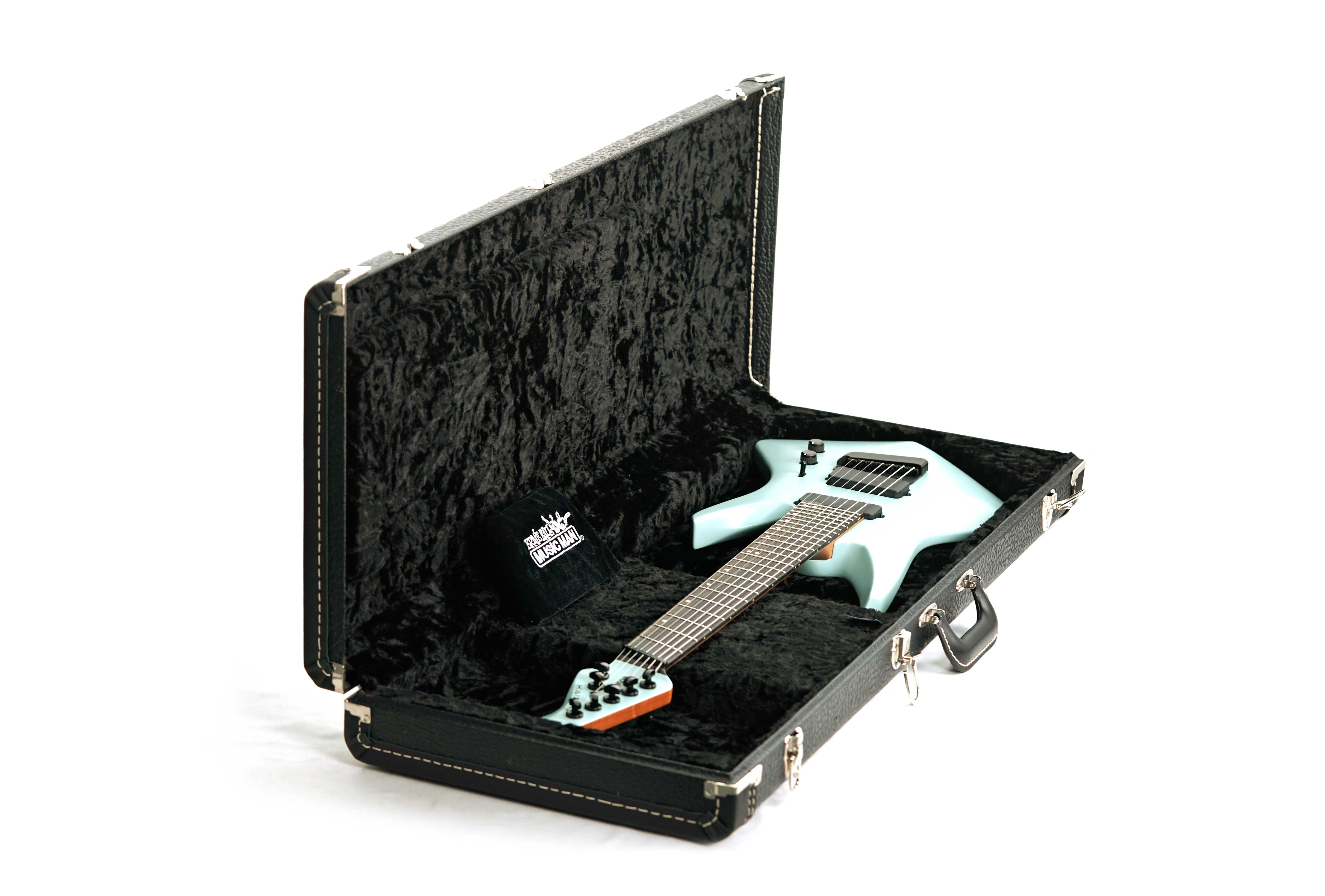 GUITARGUITAR Music Man Limited Edition Kaizen 7 Mint Ebony Fingerboard #S09482