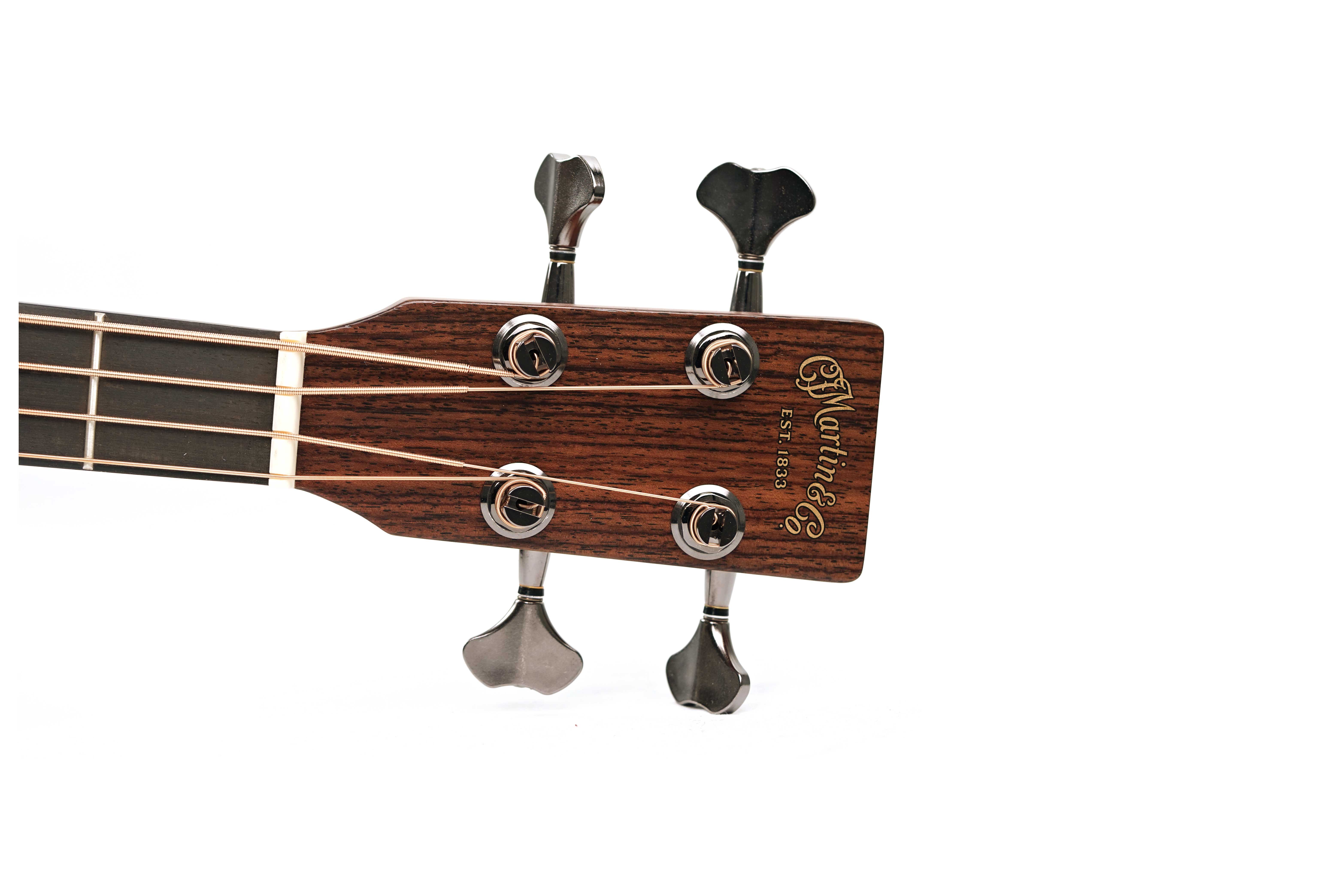 GUITARGUITAR Martin BC16E-01