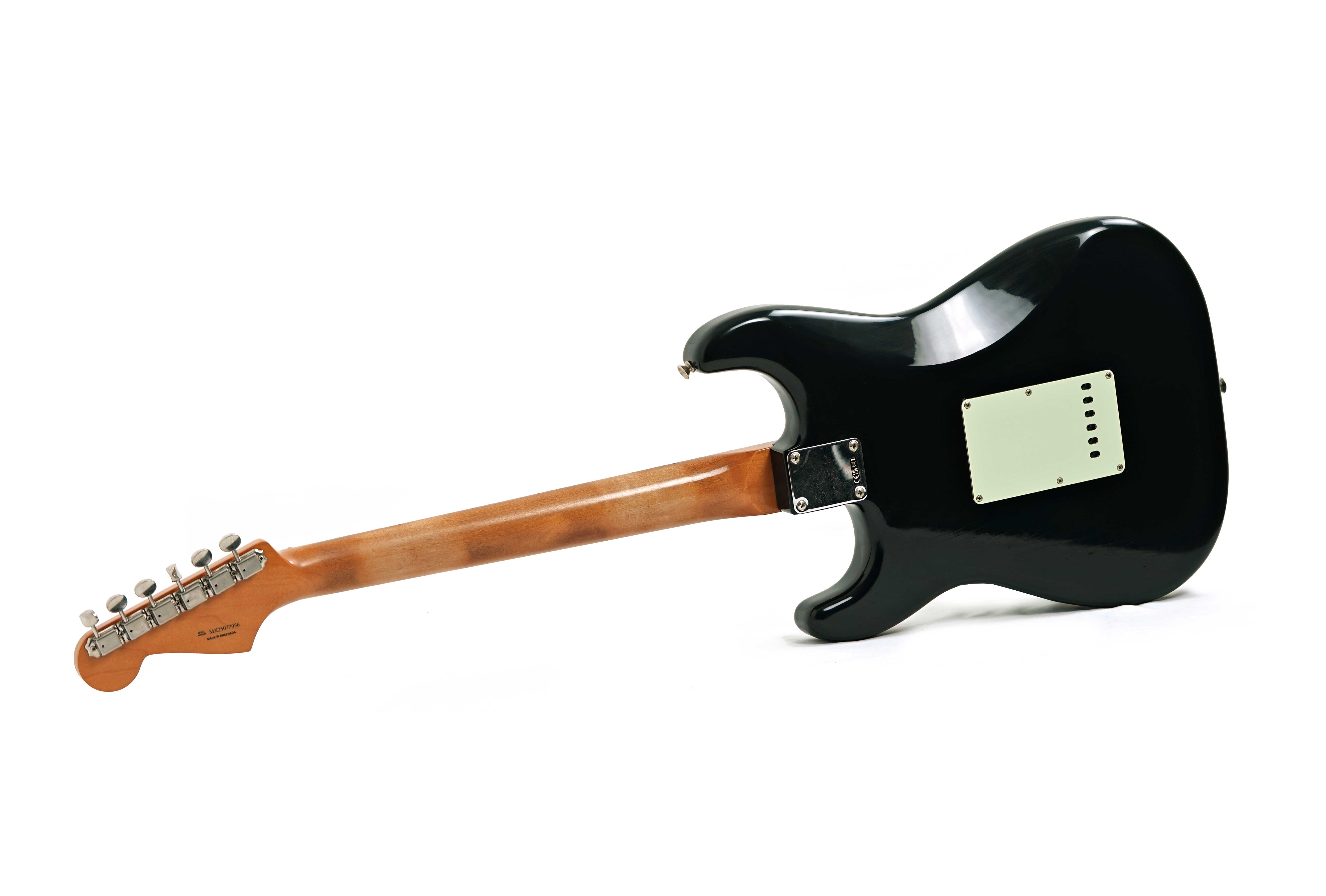 GUITARGUITAR Fender Limited Edition Vintera II Roadworn 60s Stratocaster Black Maple Fingerboard #MX25077956