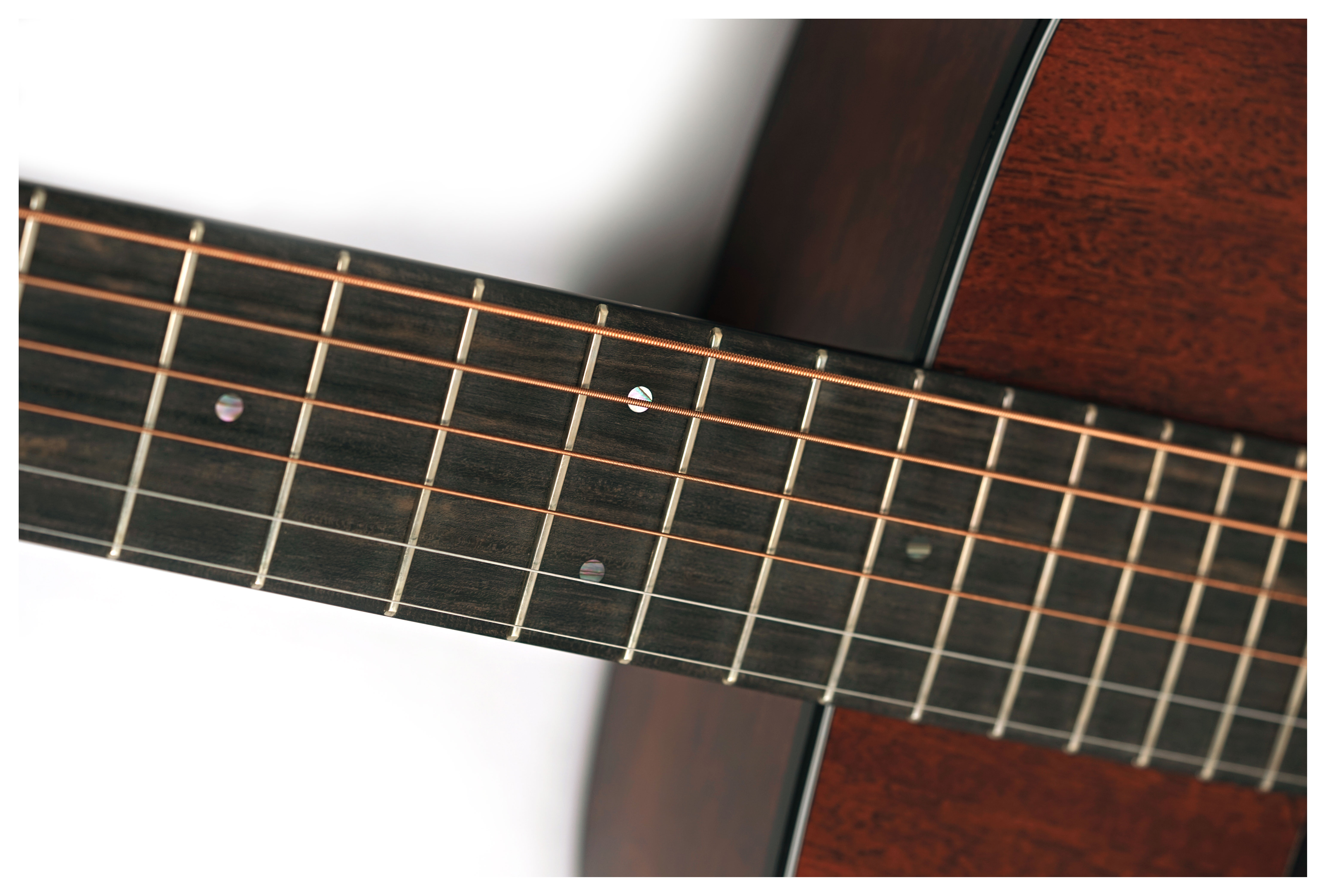 GUITARGUITAR Martin 000 All Mahogany Slotted Headstock Left Handed