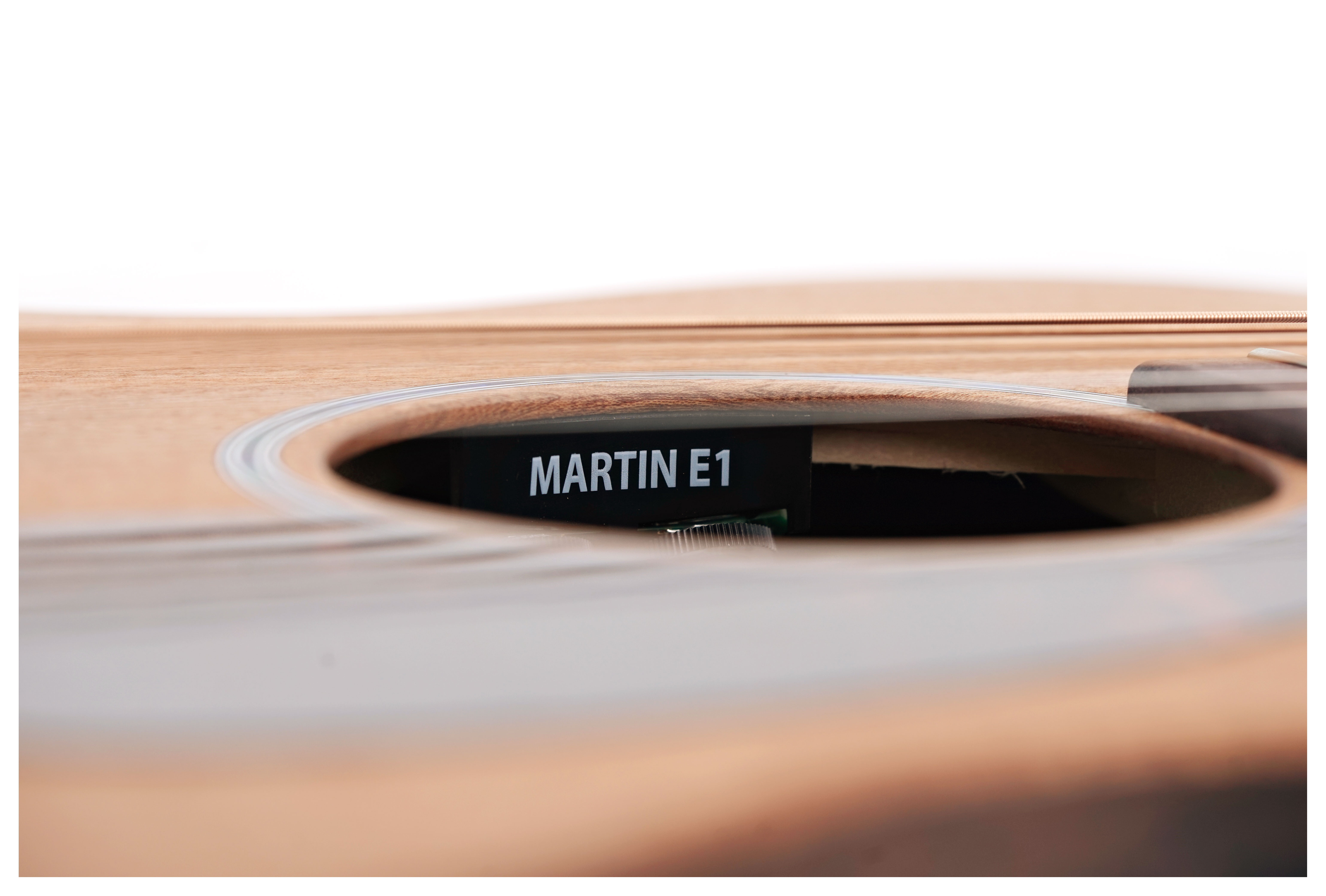 GUITARGUITAR Martin OMC-X2E Sapele Ziricote