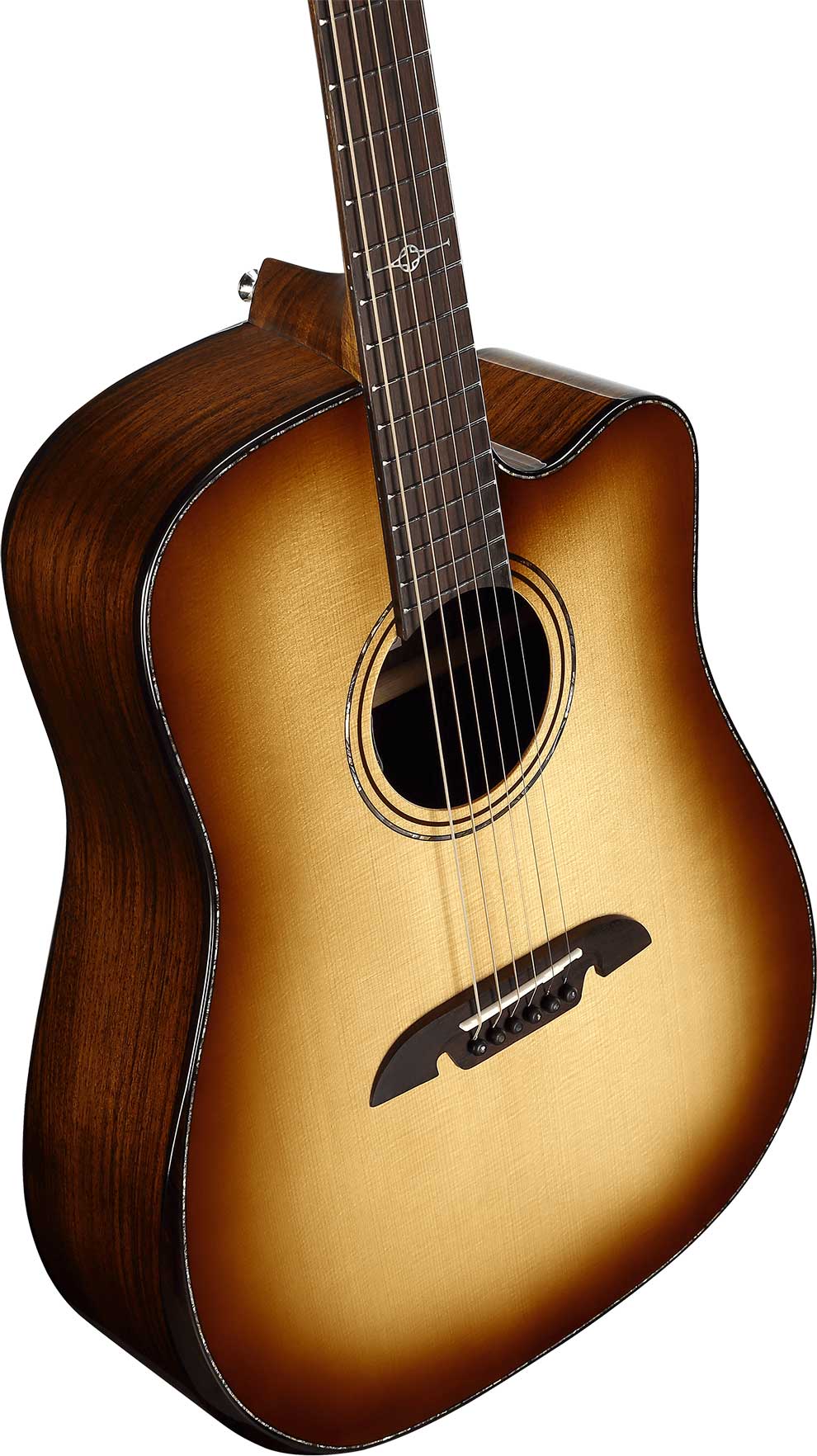 GUITARGUITAR Alvarez Masterworks MD70ce Custom
