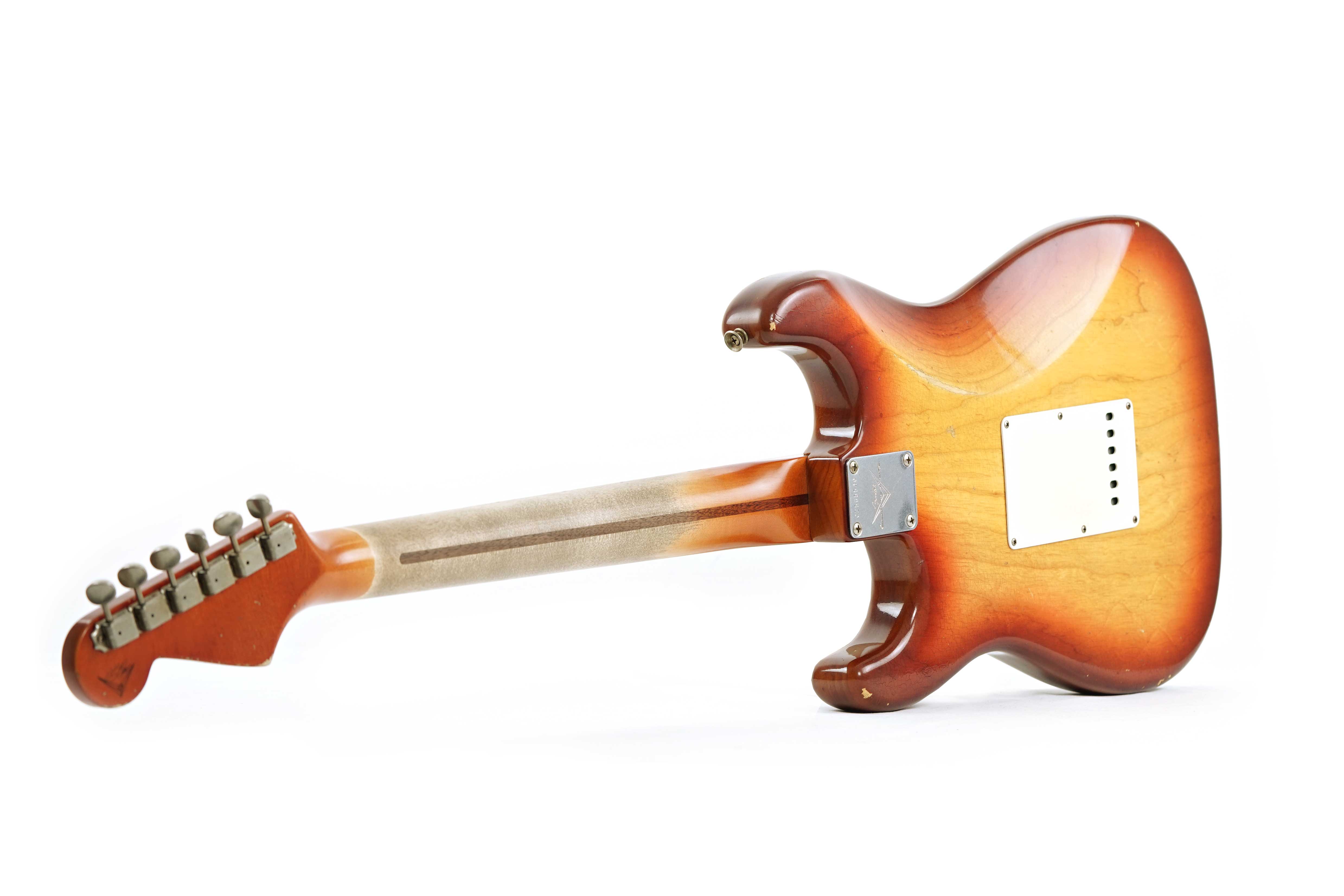 GUITARGUITAR Fender Custom Shop 1956 Stratocaster Journeyman Relic Transparent 3 Tone Sunburst Masterbuilt by Levi Perry #CZ565540