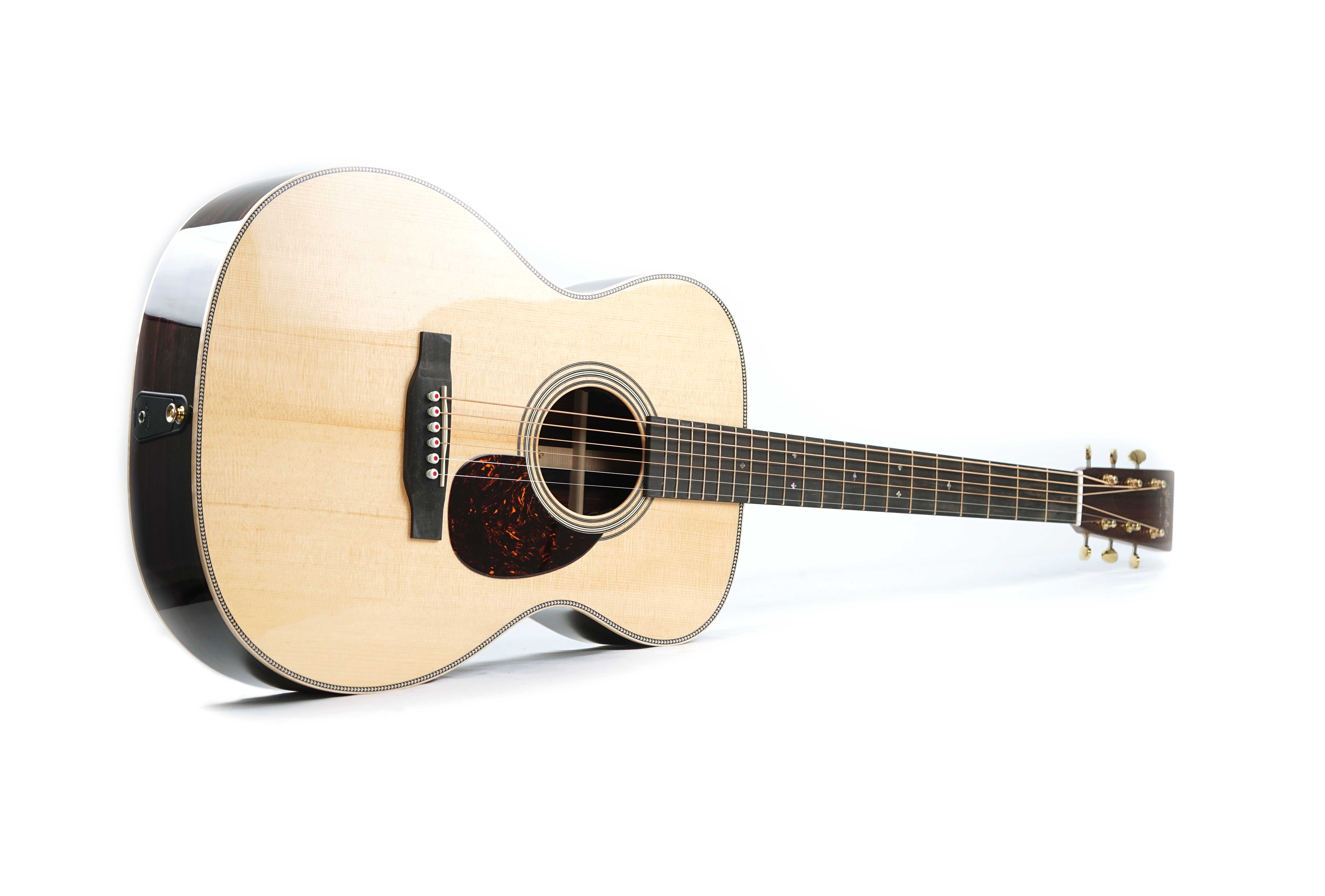 GUITARGUITAR Martin OM28E Modern Deluxe