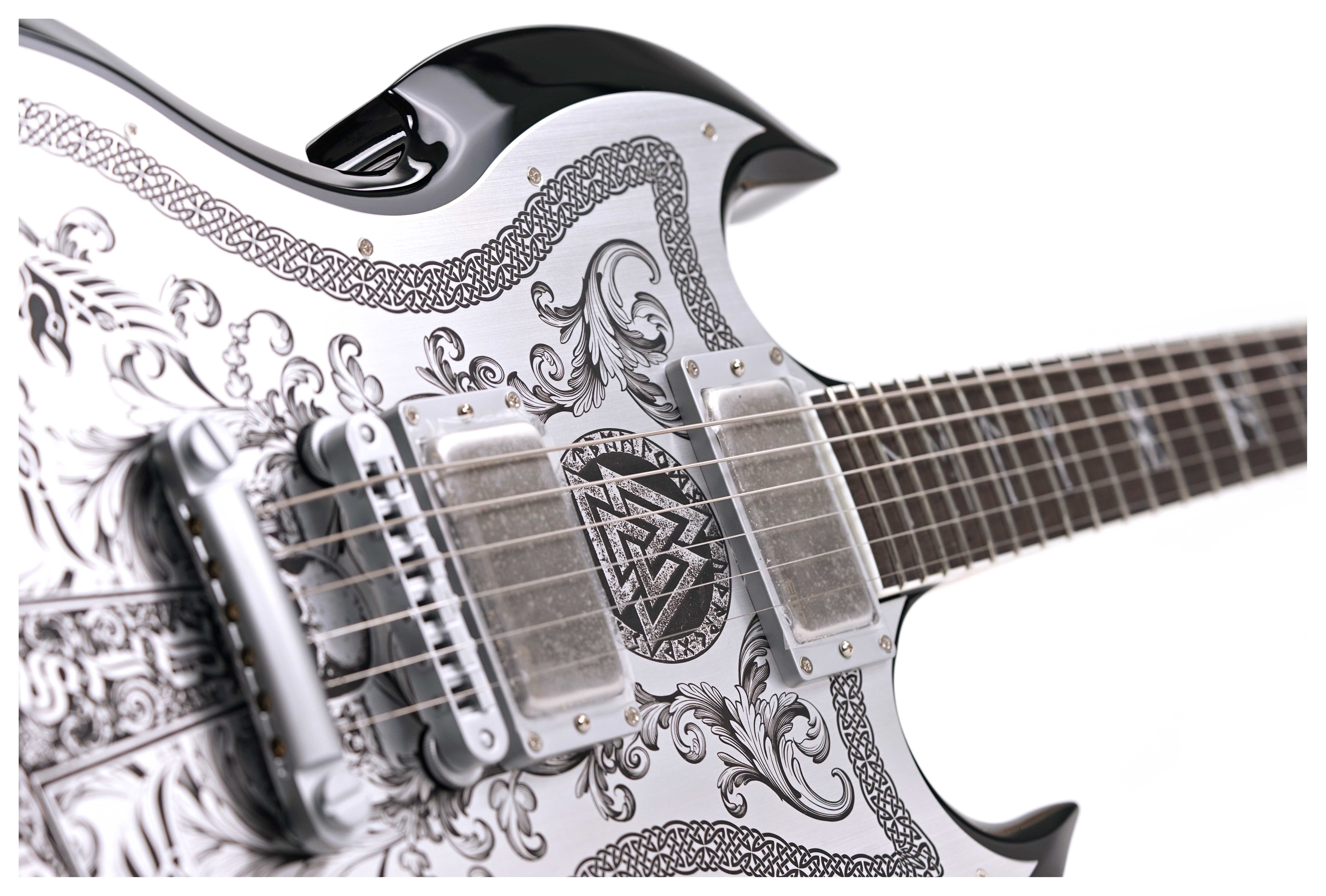 GUITARGUITAR Wylde Audio Barbarian Ironworks Black Burst