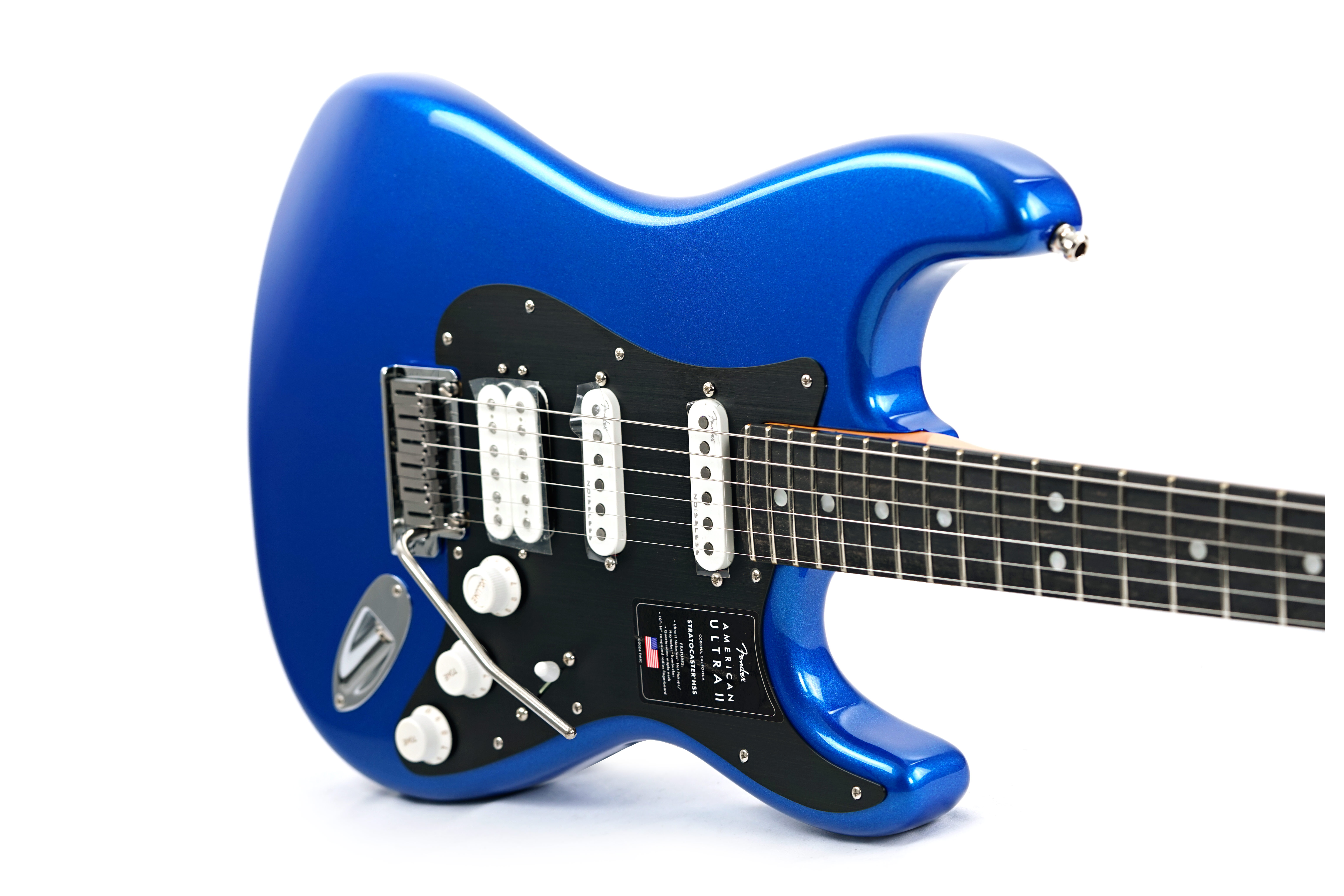 GUITARGUITAR Fender American Ultra II Stratocaster HSS Ebony Fingerboard Noble Blue