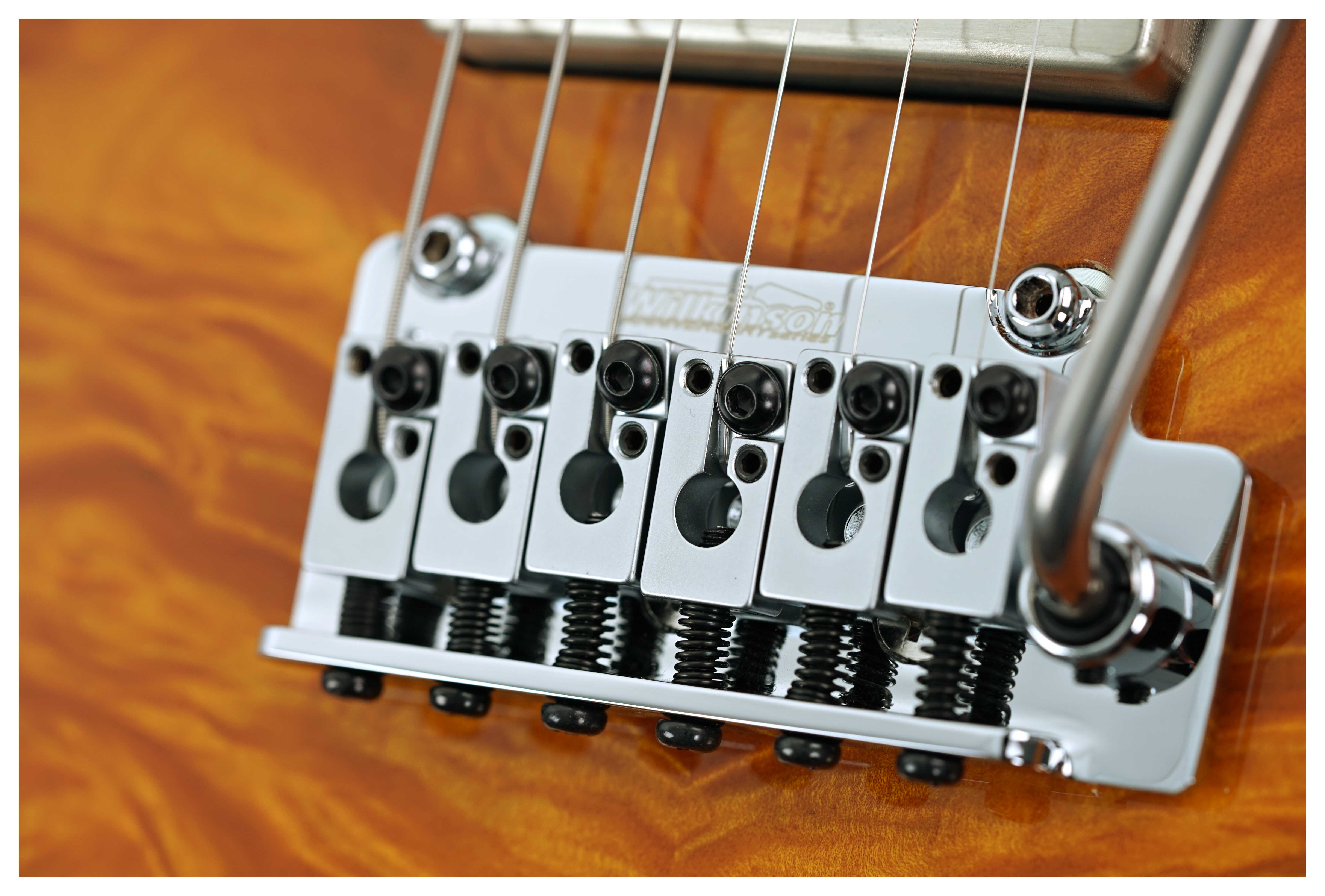 GUITARGUITAR Suhr Custom Standard Quilt Top Iced Tea Burst