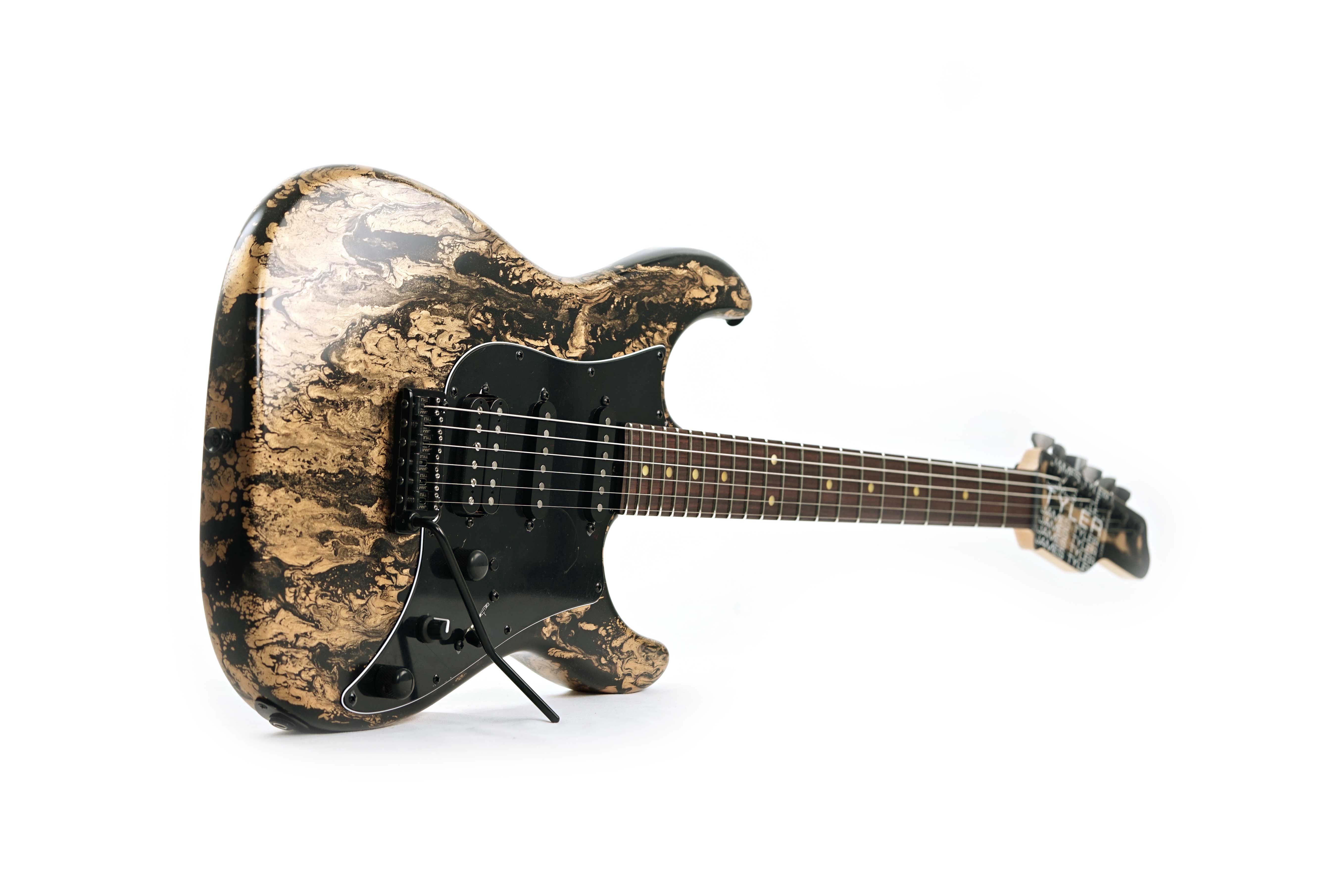 GUITARGUITAR Tyler USA Studio Elite HD Black Gold Shmear #1
