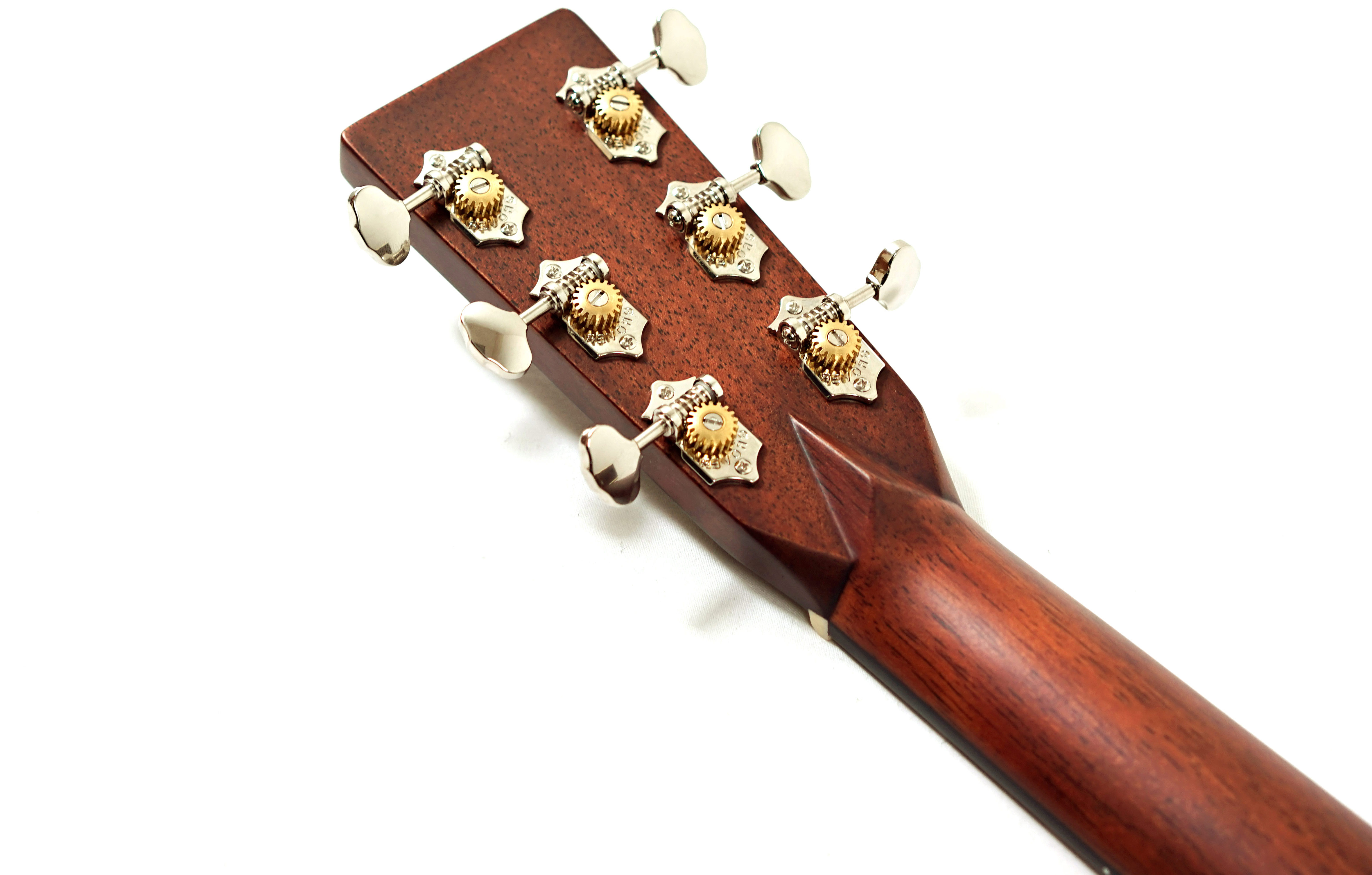 GUITARGUITAR Martin D-28L Re-Imagined Left Handed