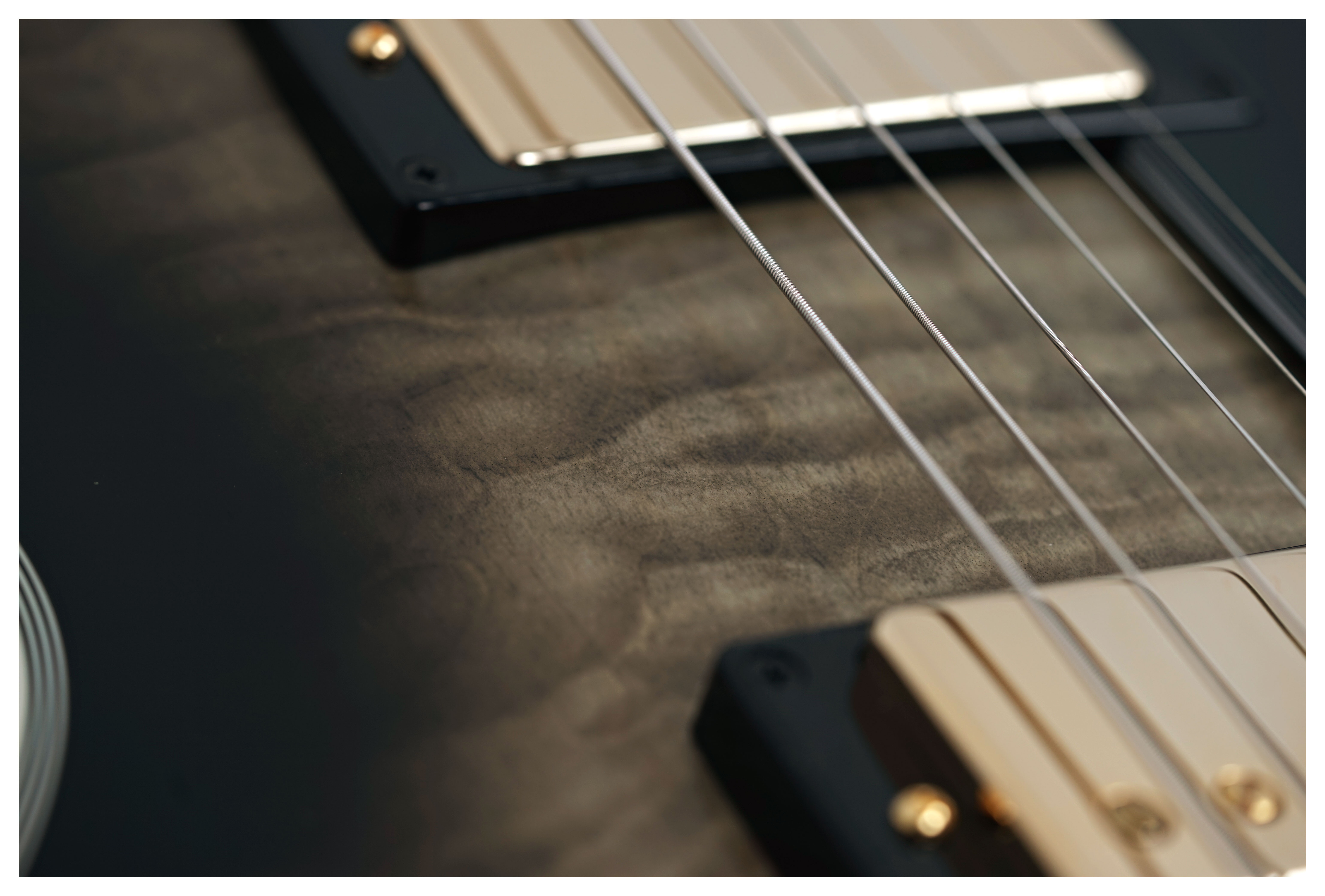 GUITARGUITAR Epiphone Inspired by Gibson Les Paul Custom Quilt Cobra Burst