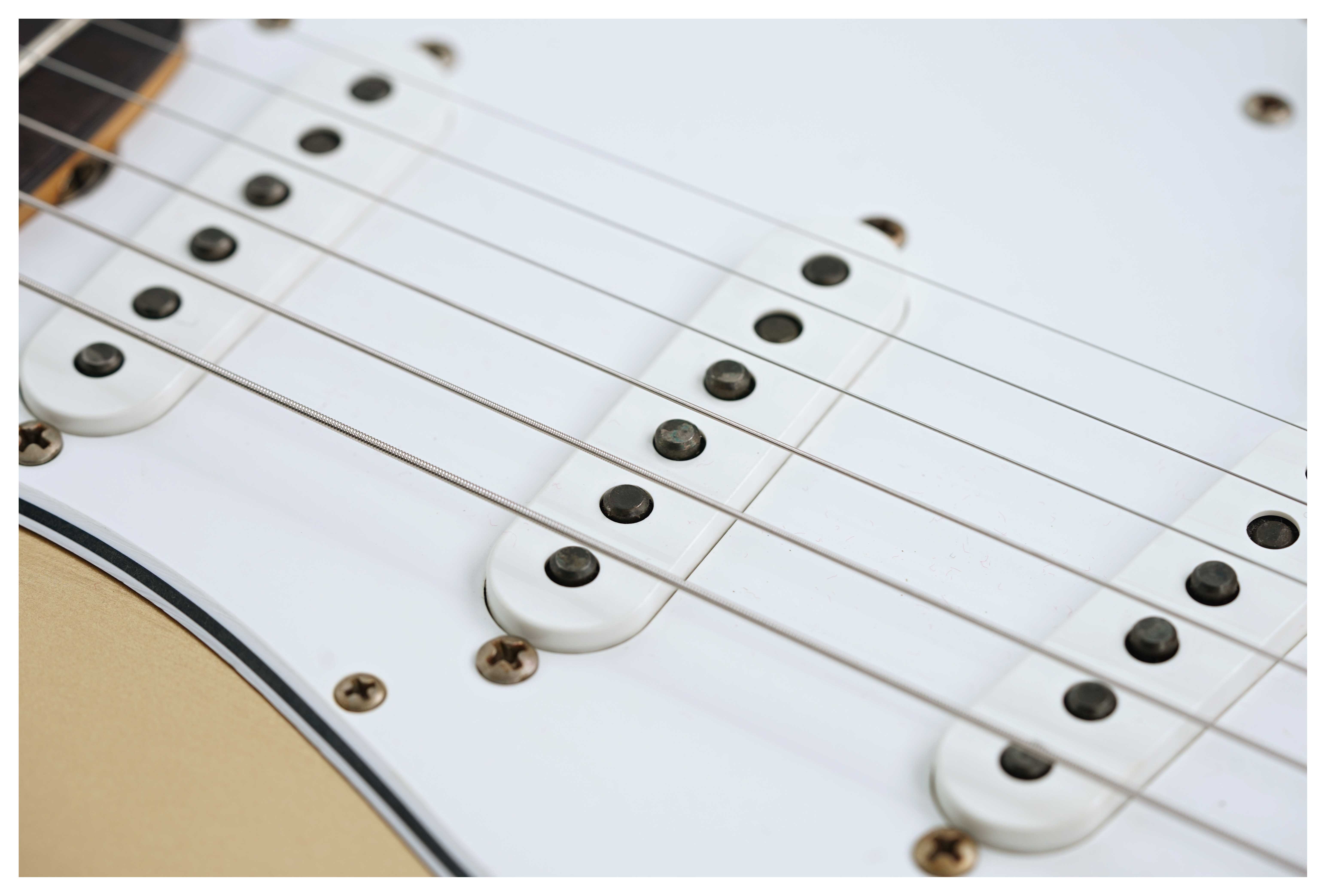 GUITARGUITAR Fender Custom Shop Mid '60s Collection Stratocaster Relic HLE Gold #R143676