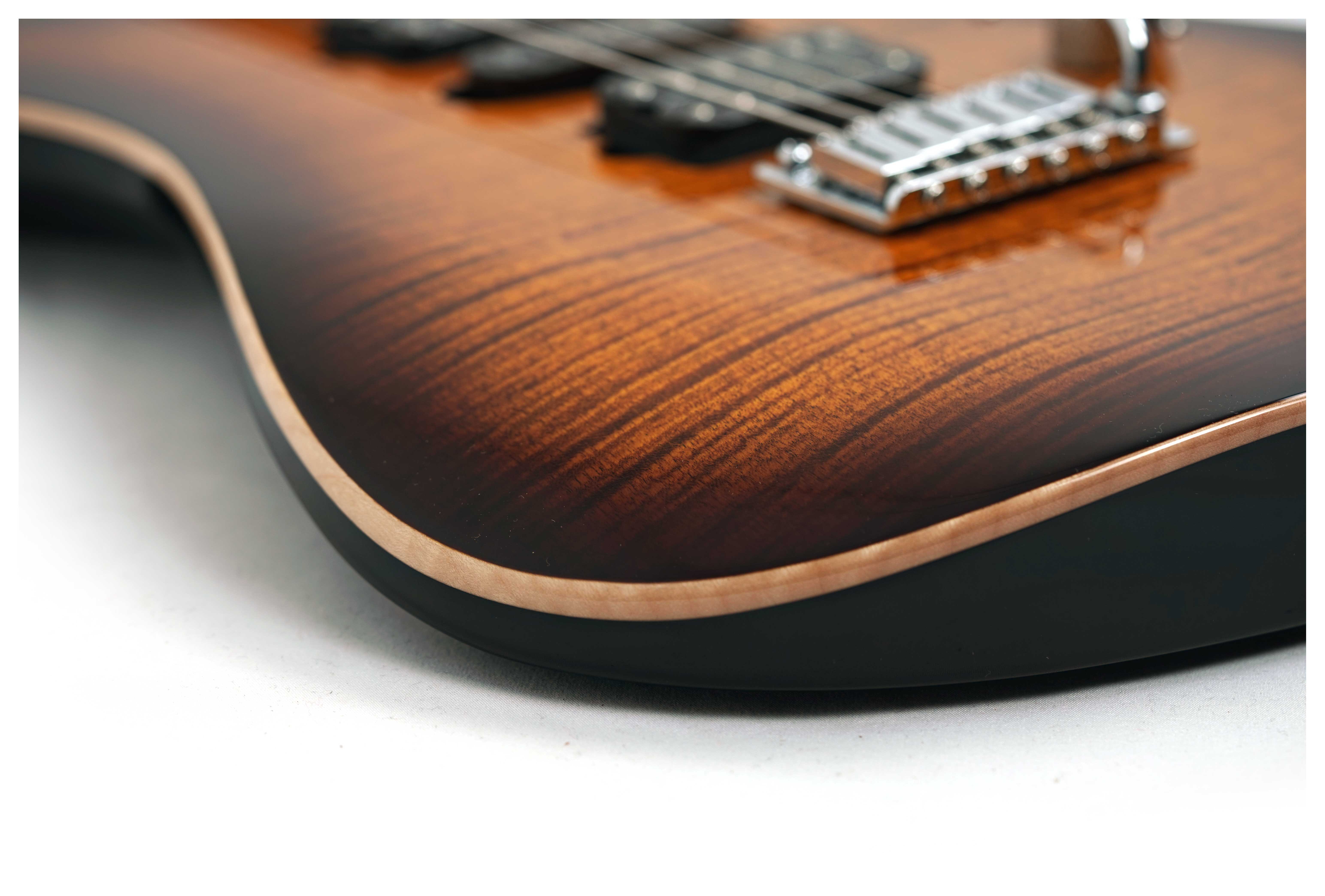 GUITARGUITAR Suhr Modern Plus Bengal Burst Pau Ferro Fingerboard HSH #91381