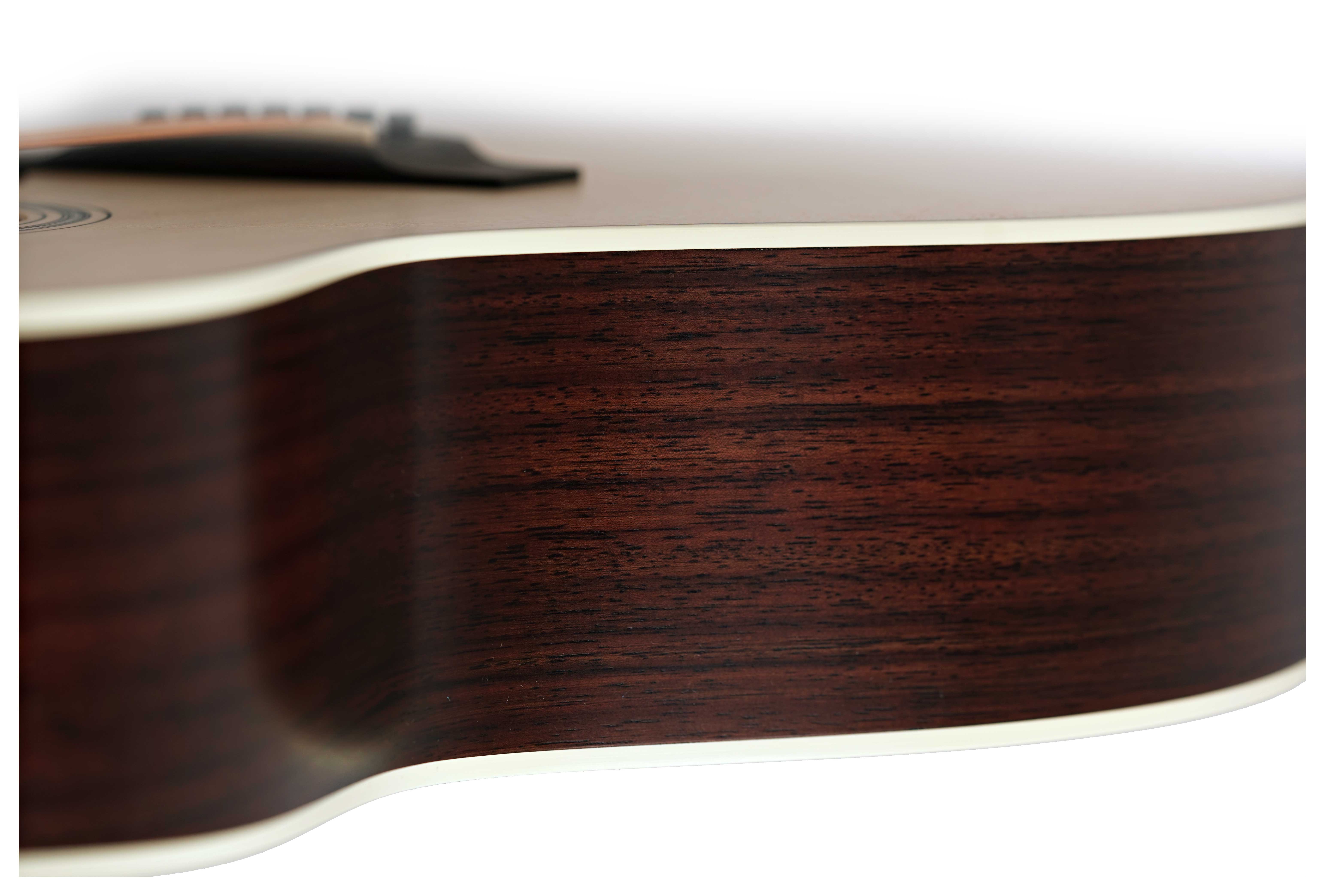 GUITARGUITAR Martin Grand J16E 12 String
