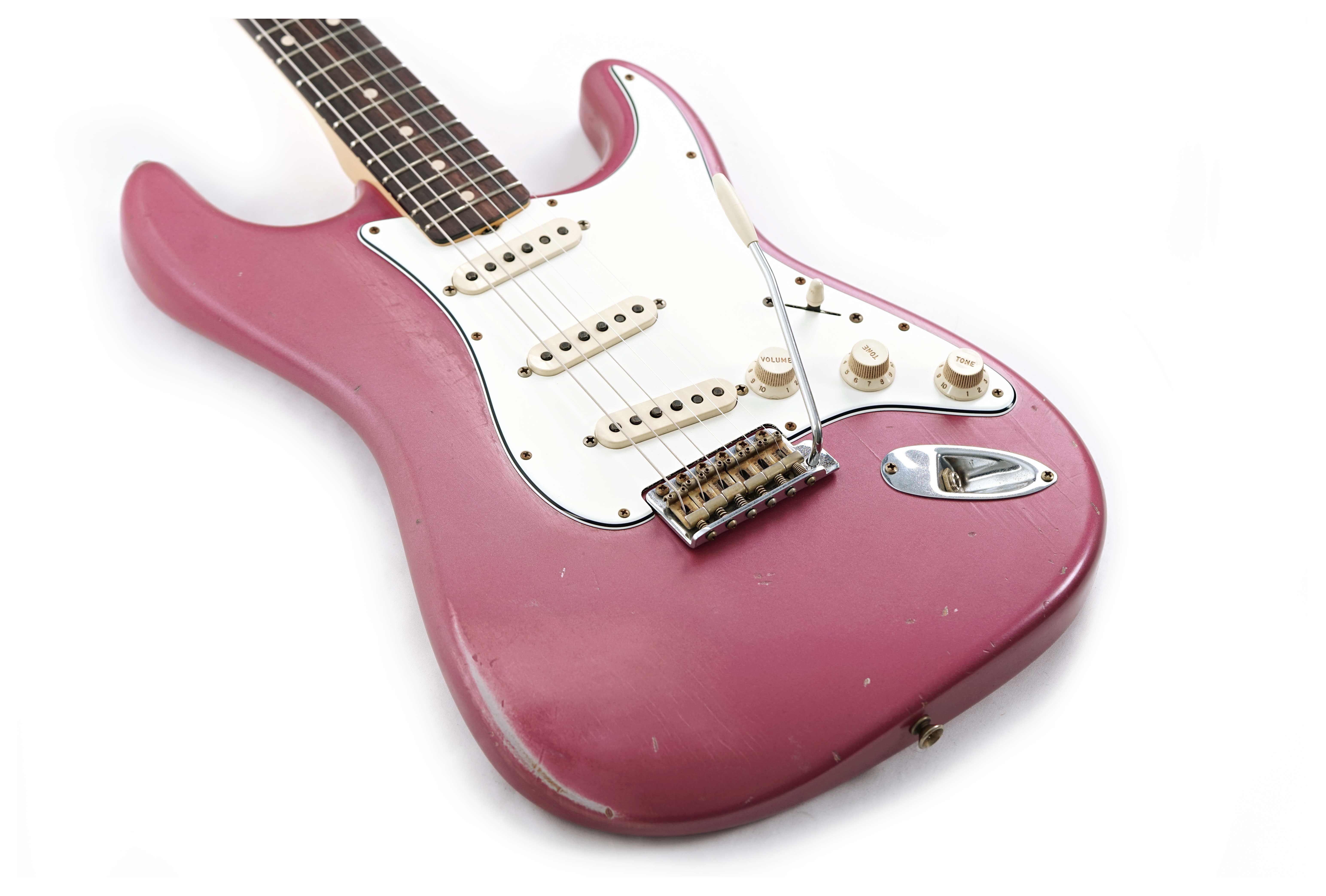GUITARGUITAR Fender Custom Shop 1962 Stratocaster Journeyman Relic Burgundy Mist Masterbuilt by Austin MacNutt