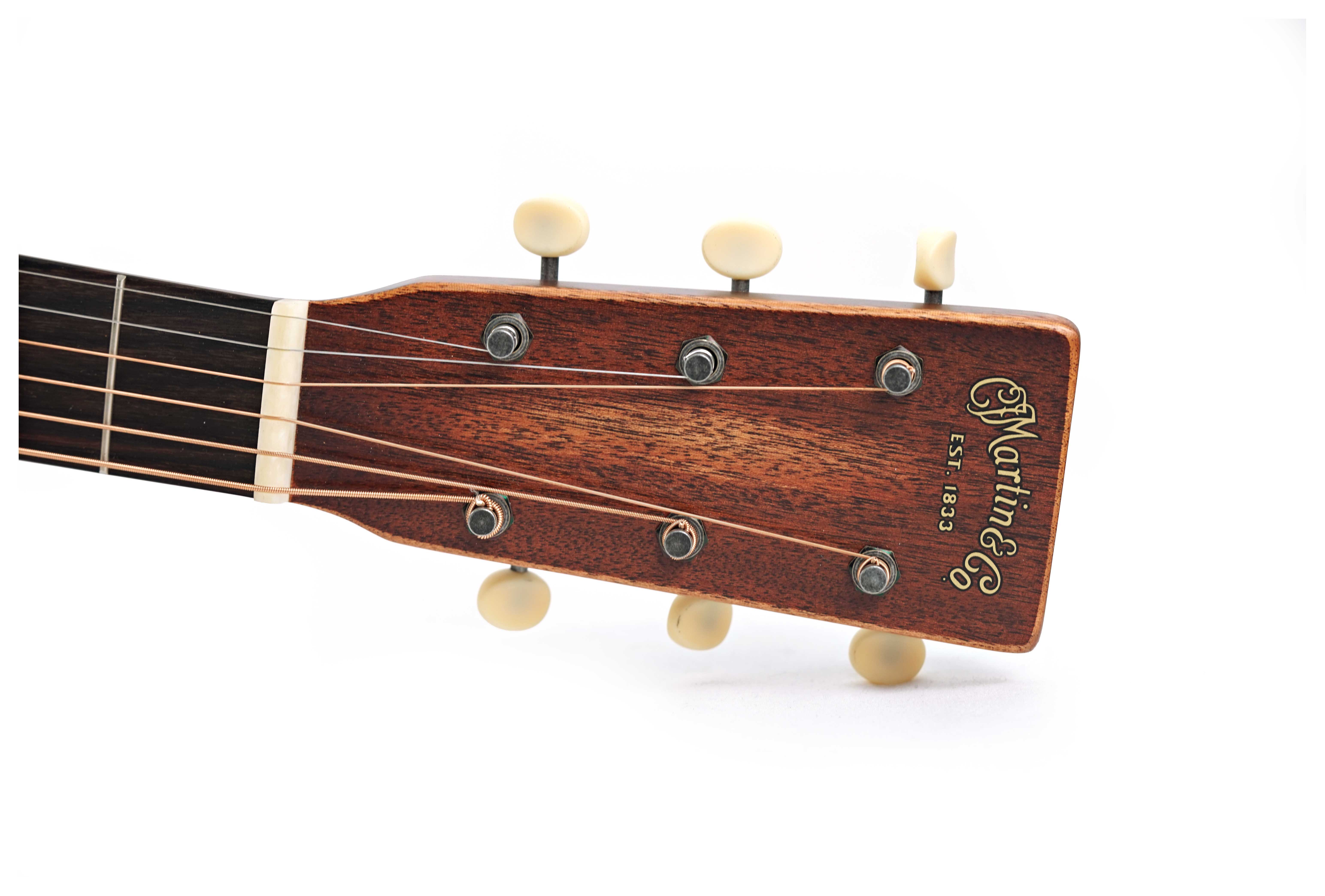 GUITARGUITAR Martin 000-15M StreetMaster Left Handed