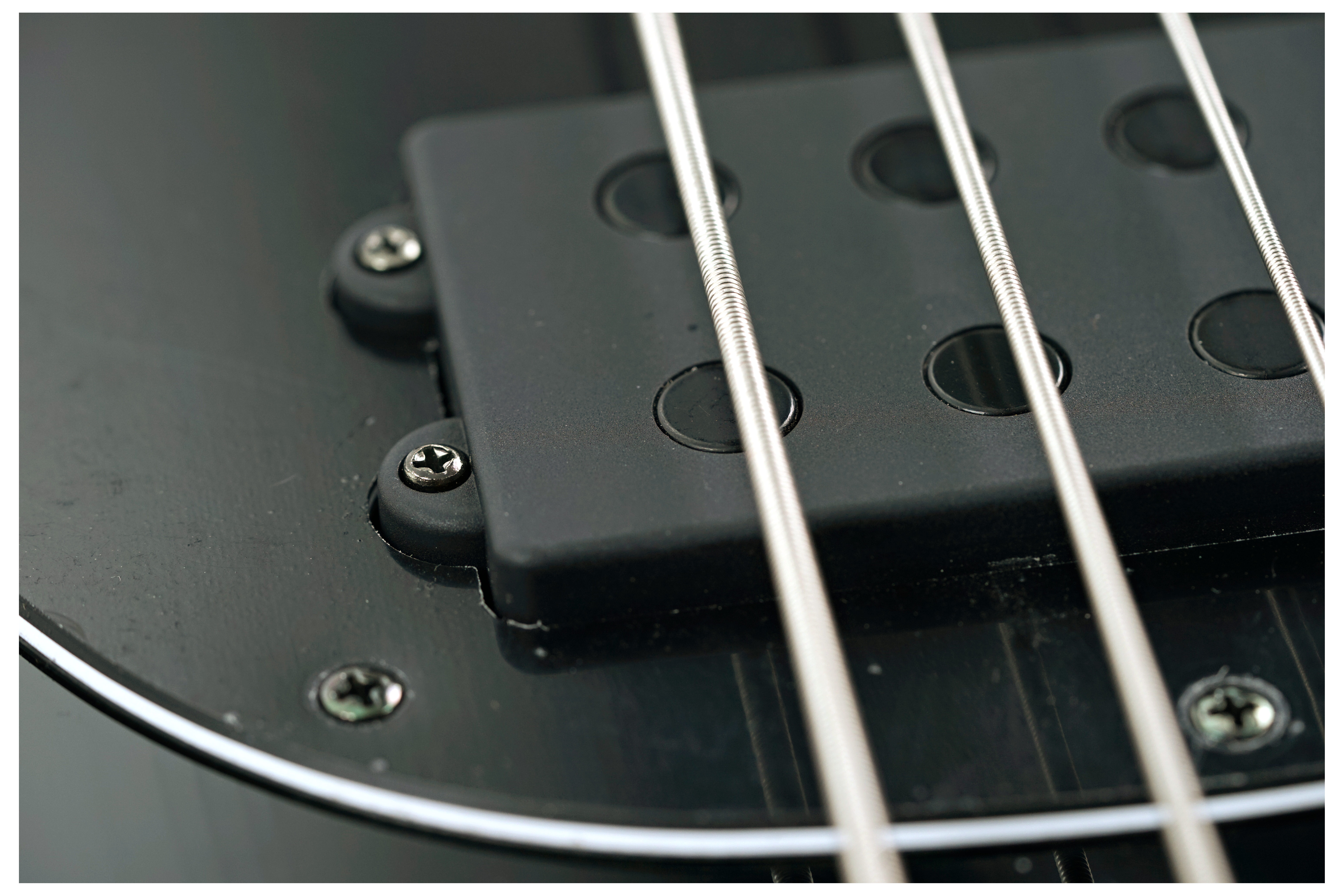 GUITARGUITAR Music Man DarkRay 4 Obisidian Black Ebony Fingerboard