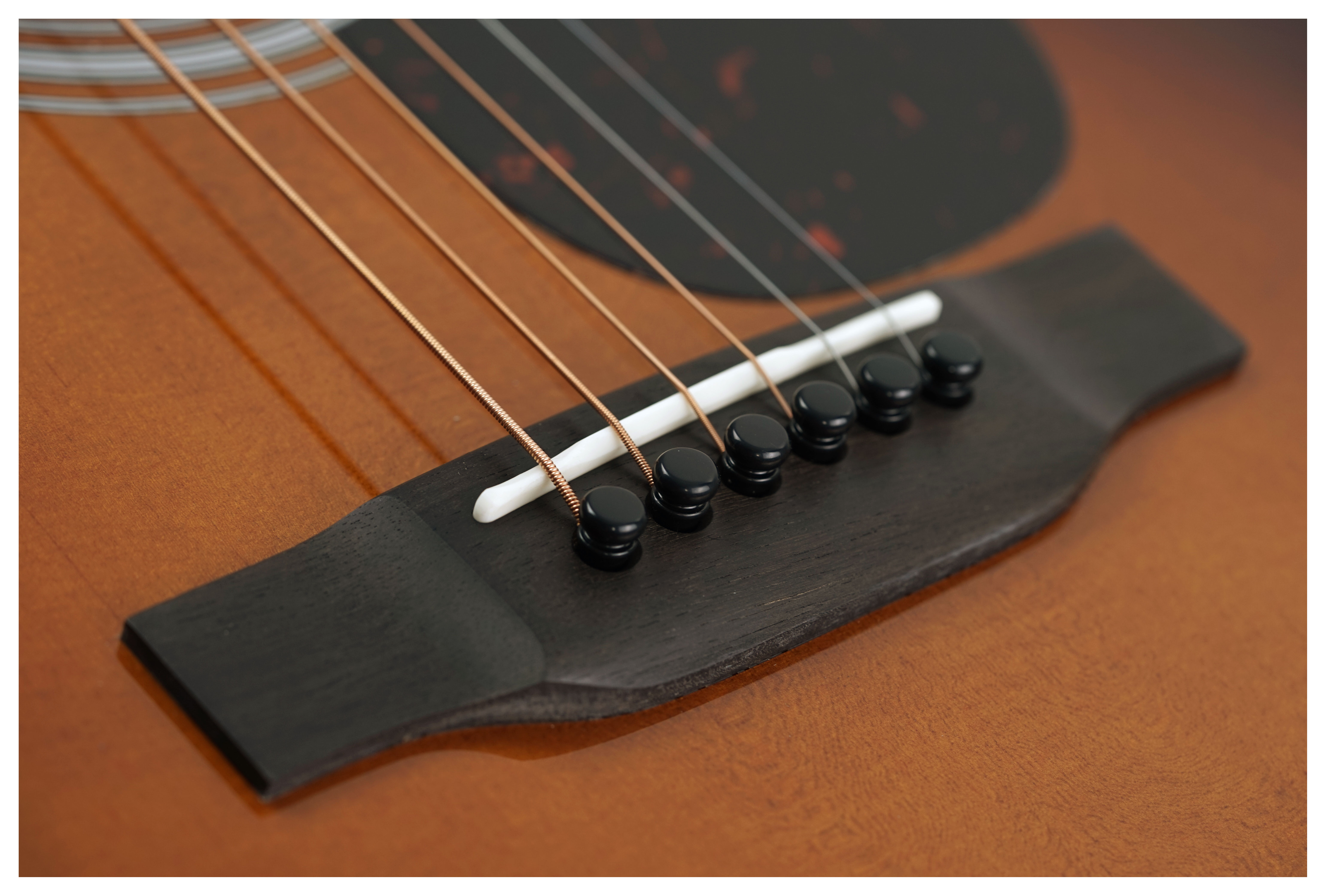 GUITARGUITAR Martin OM21 Ambertone Re-Imagined