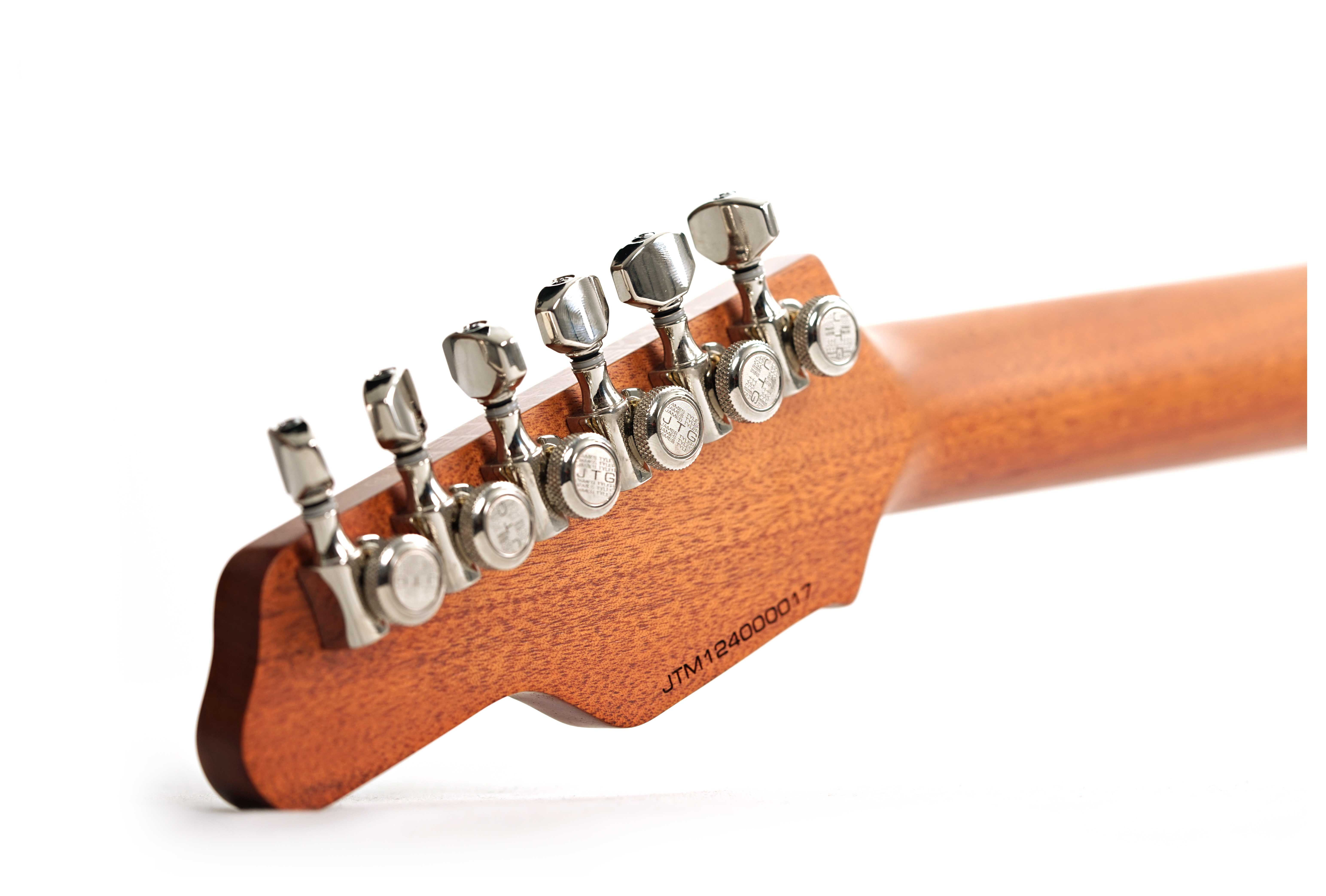 GUITARGUITAR Tyler JTG-M1 Egyptian Gold