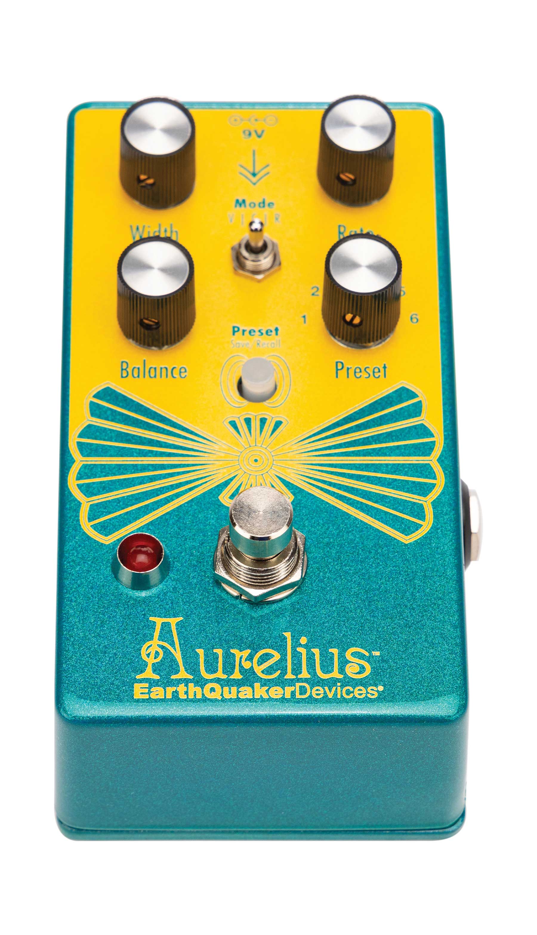 GUITARGUITAR EarthQuaker Devices Aurelius Tri-Voice Chorus Pedal