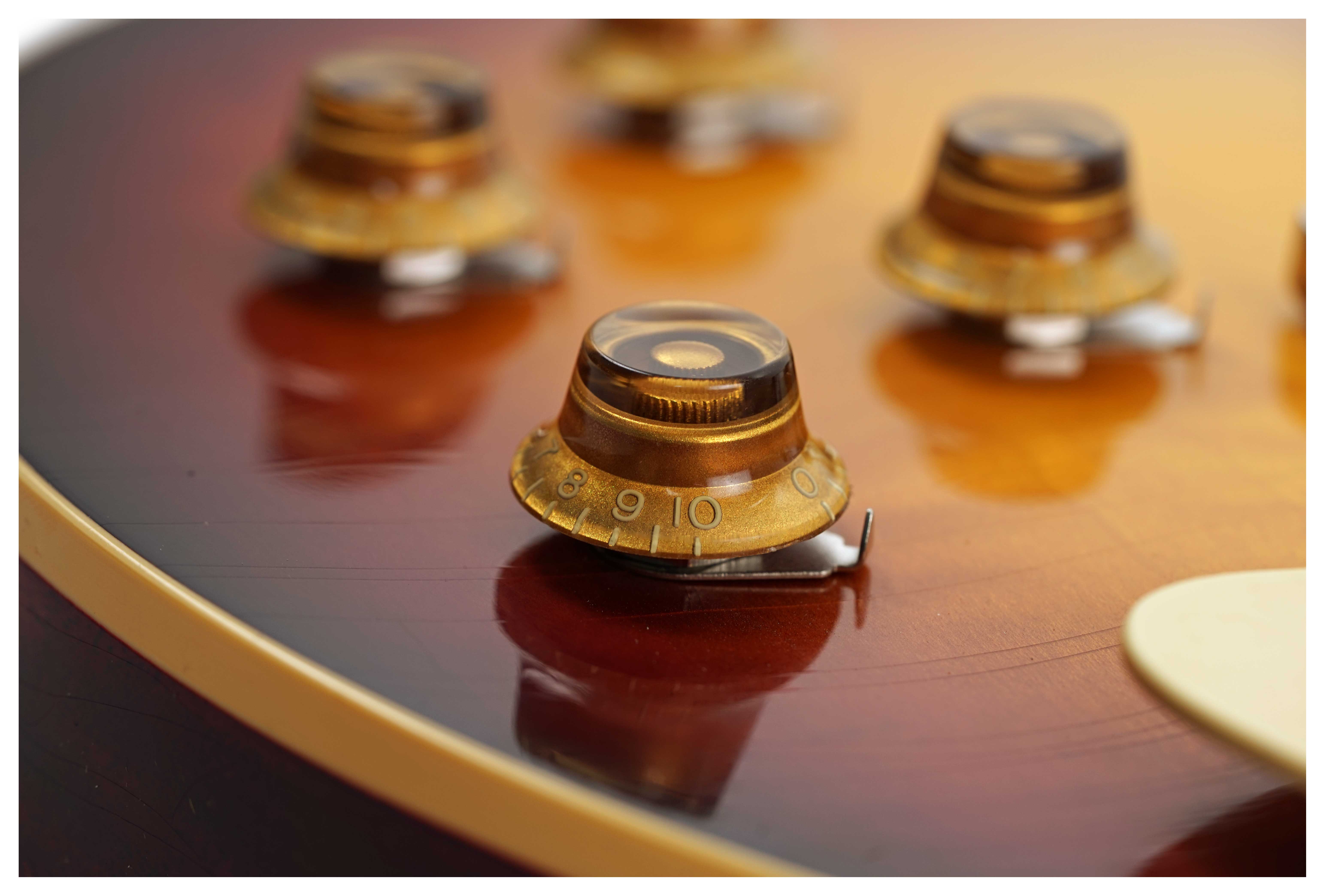 GUITARGUITAR Gibson Custom Shop 1958 Les Paul Standard Reissue Murphy Lab Ultra Light Aged Bourbon Burst #84385