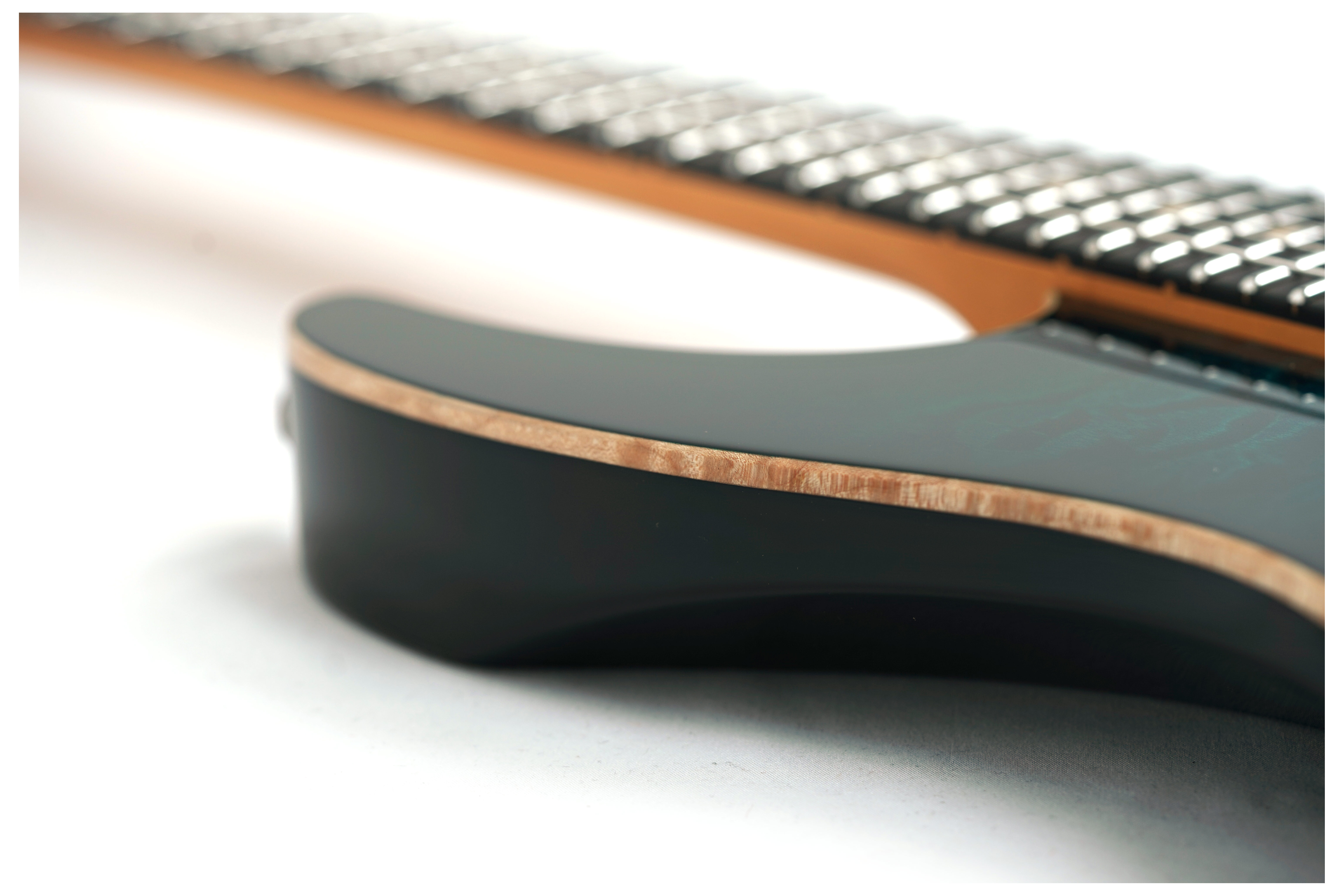 GUITARGUITAR Suhr Modern Quilt Trans Teal Burst #86462