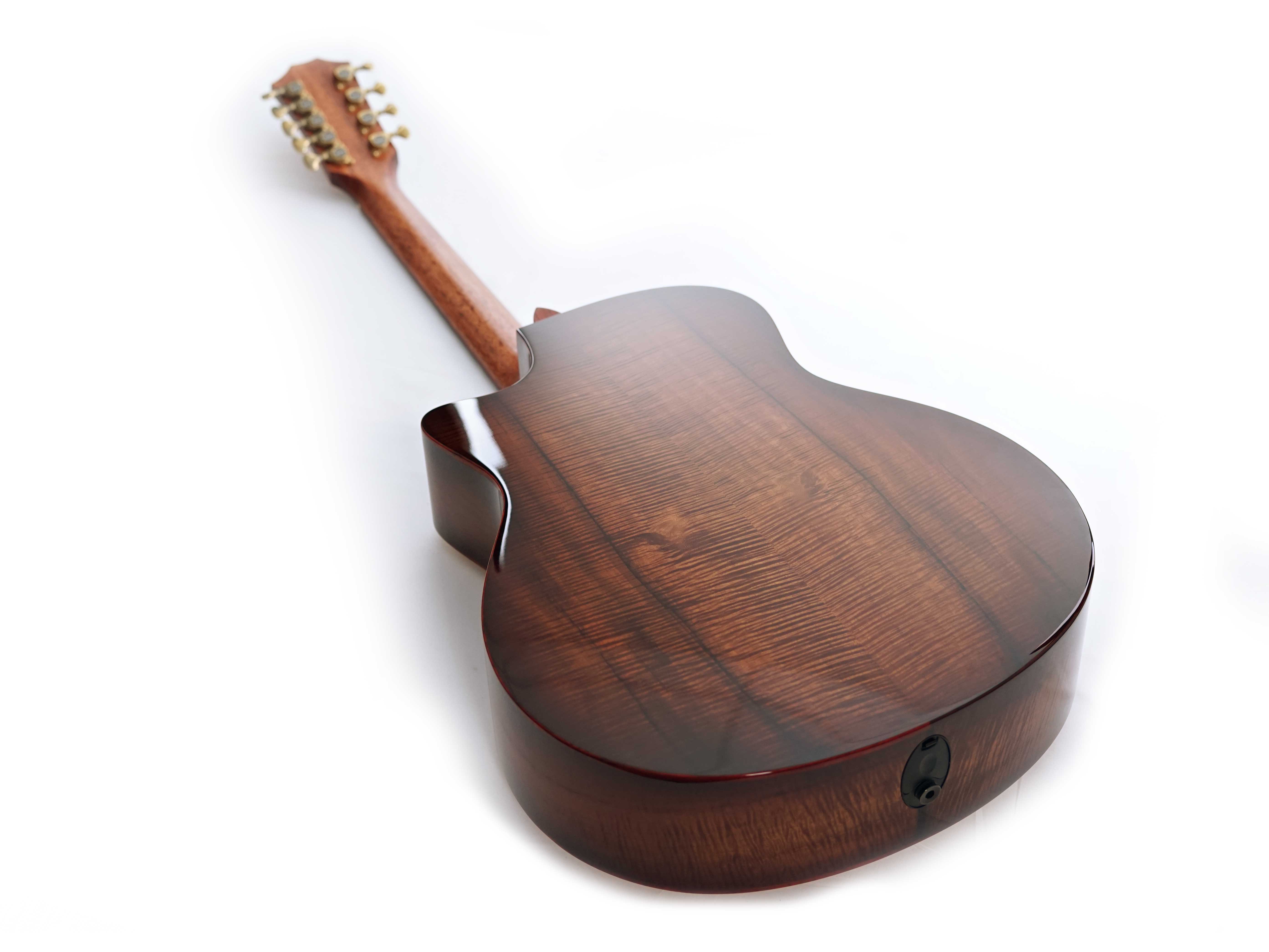 GUITARGUITAR Taylor Custom Grand Symphony 9 String Lutz Spruce / AA Koa
