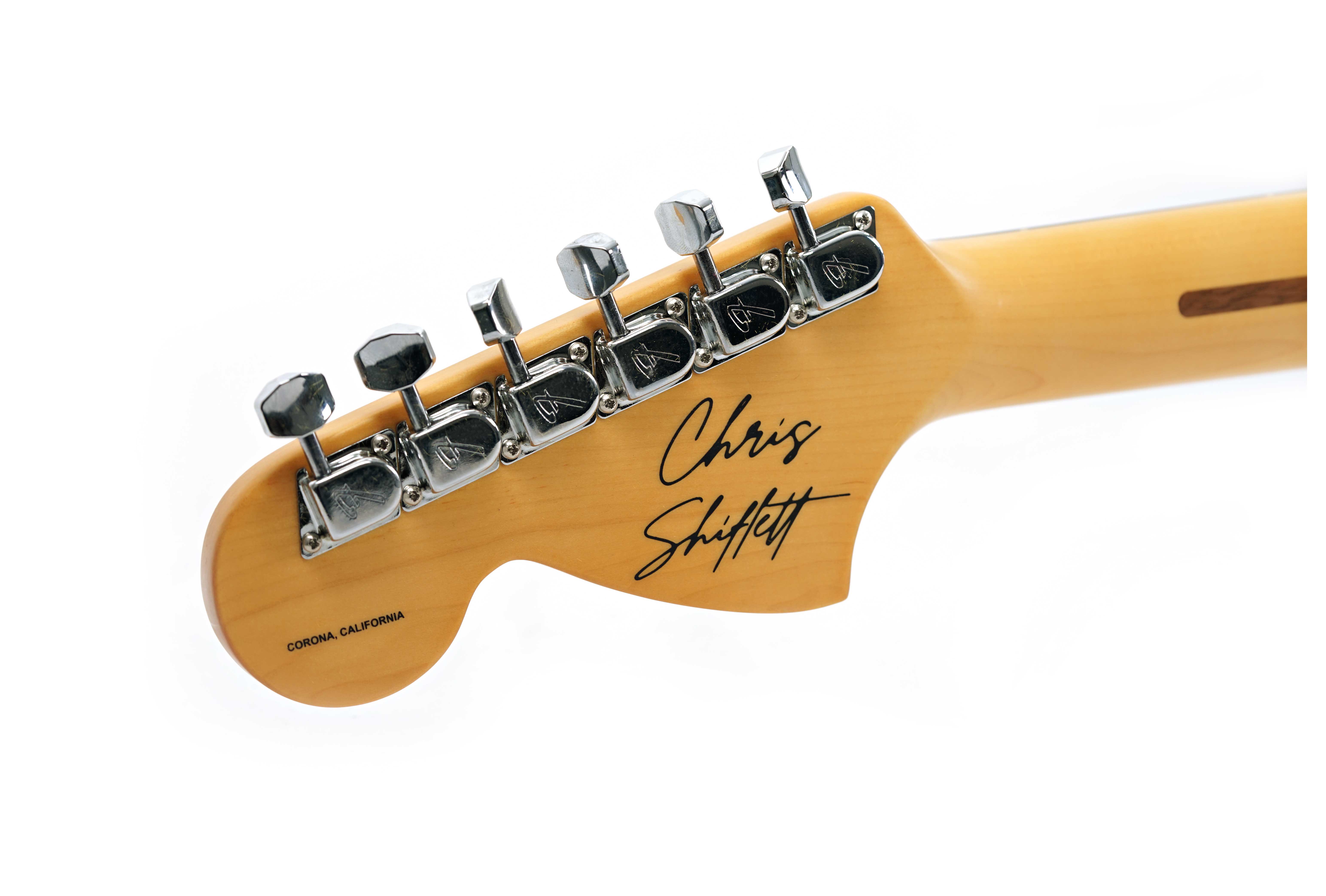 GUITARGUITAR Fender Limited Edition Chris Shiflett Cleaver Telecaster Deluxe Rosewood Fingerboard Charcoal Frost Metallic