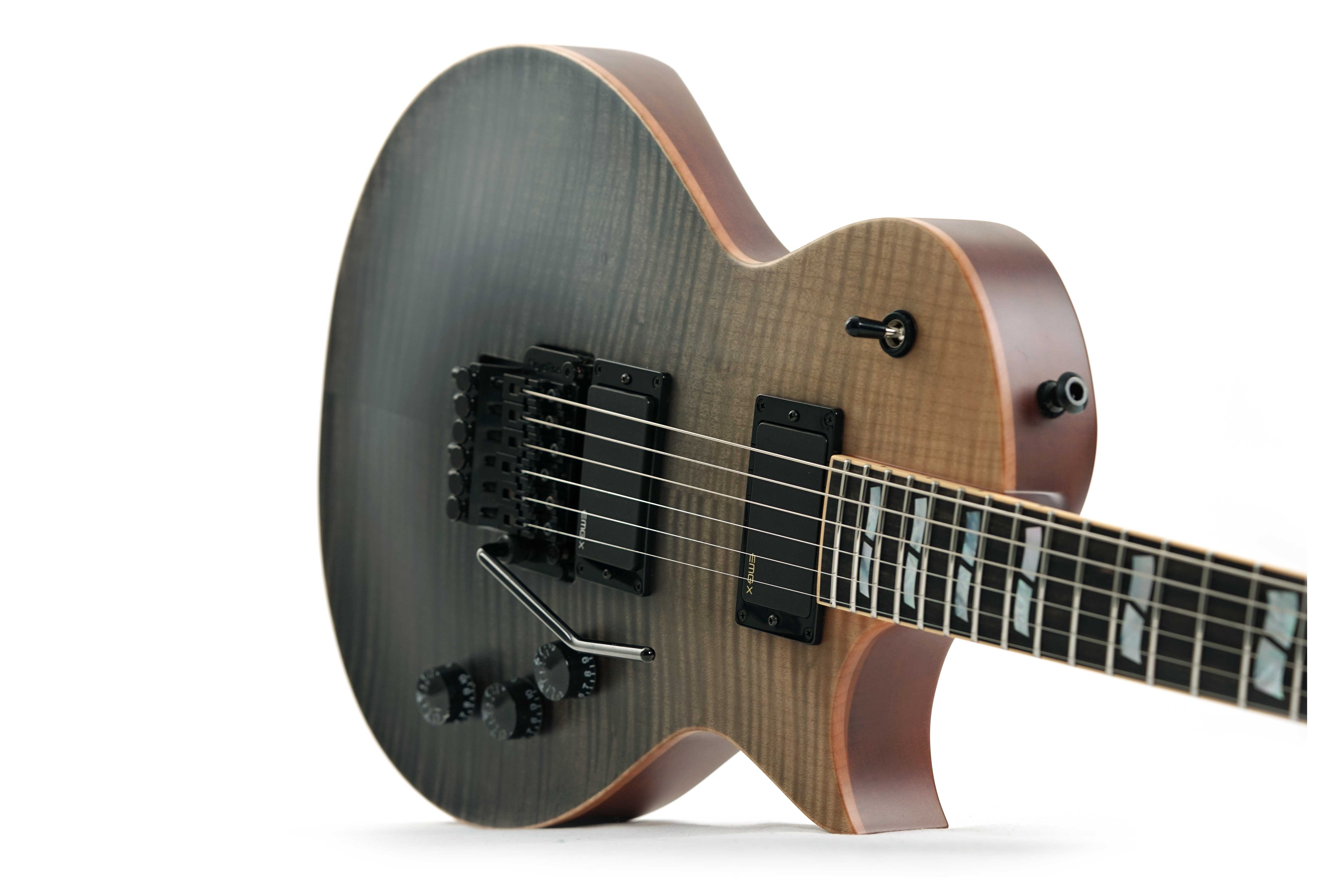 GUITARGUITAR ESP USA Eclipse Flame Maple EMG FR Black Natural Fade Satin (Ex-Demo) #US24302