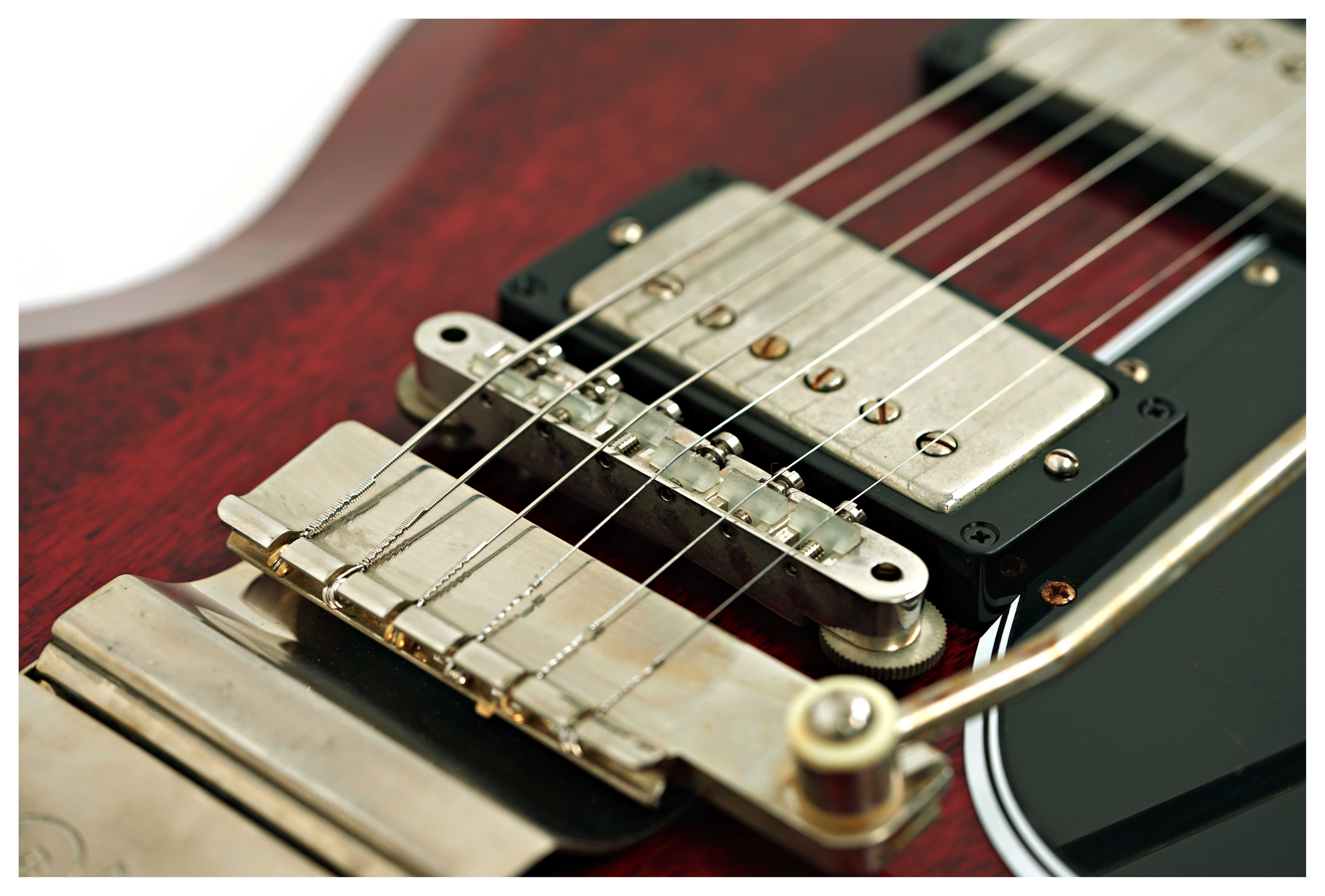 GUITARGUITAR Gibson Custom Shop Murphy Lab 1964 SG Standard Reissue With Maestro Ultra Light Aged Cherry Red #503404