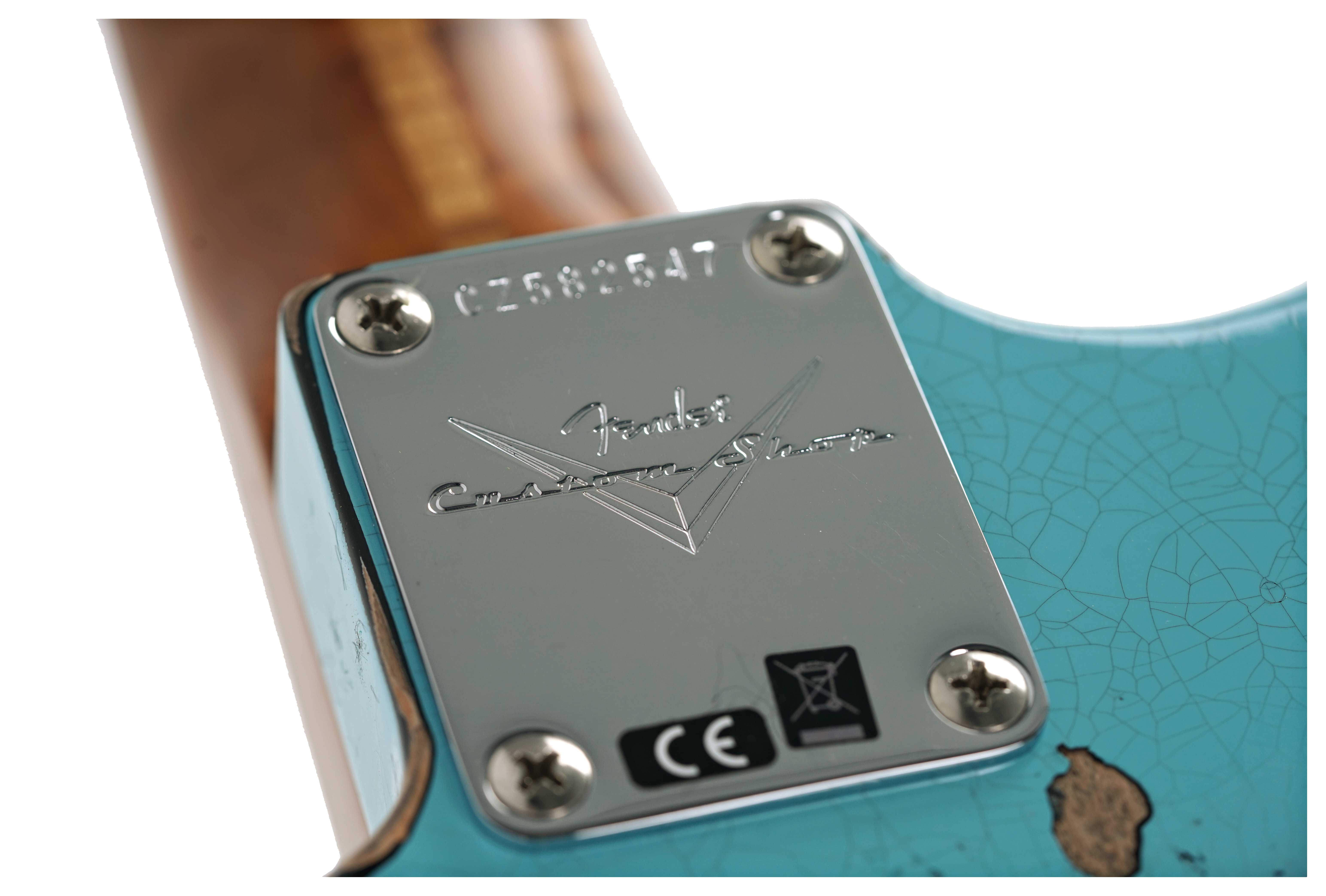 GUITARGUITAR Fender Custom Shop 1963 Stratocaster Heavy Relic with Closet Classic Hardware Daphne Blue Over Black #CZ582547
