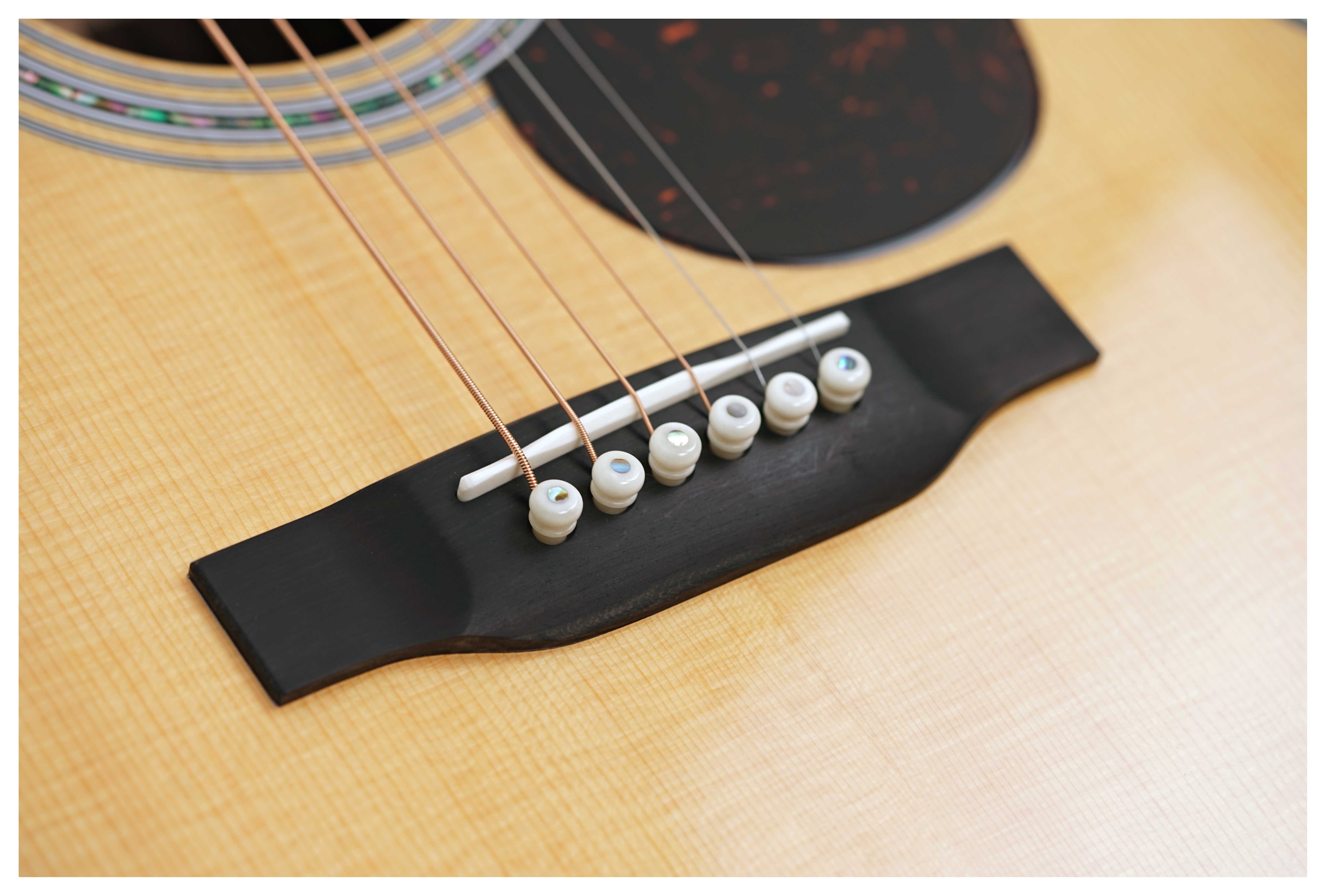 GUITARGUITAR Martin Standard Series 000-42 (2025)