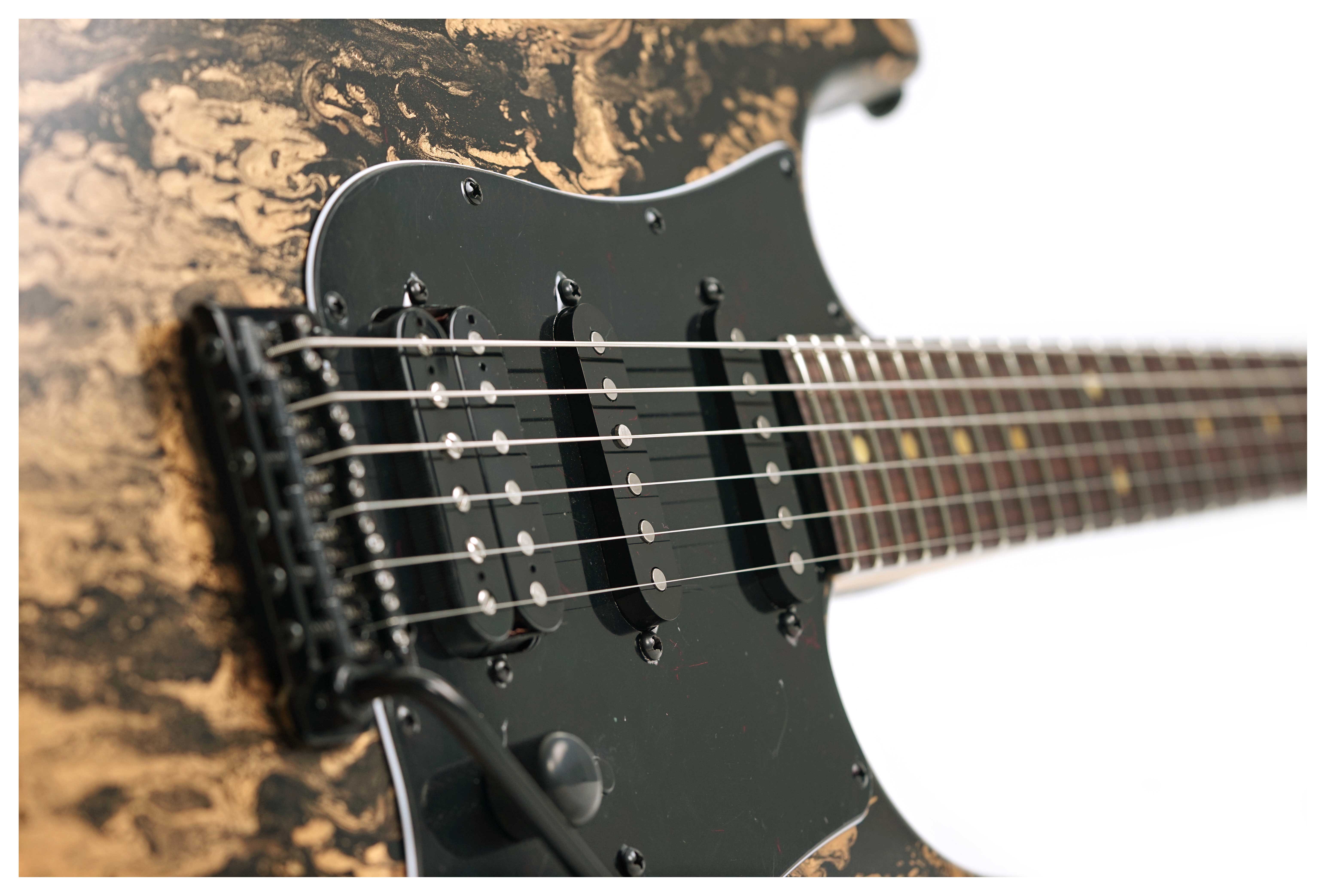 GUITARGUITAR Tyler USA Studio Elite HD Black Gold Shmear #1