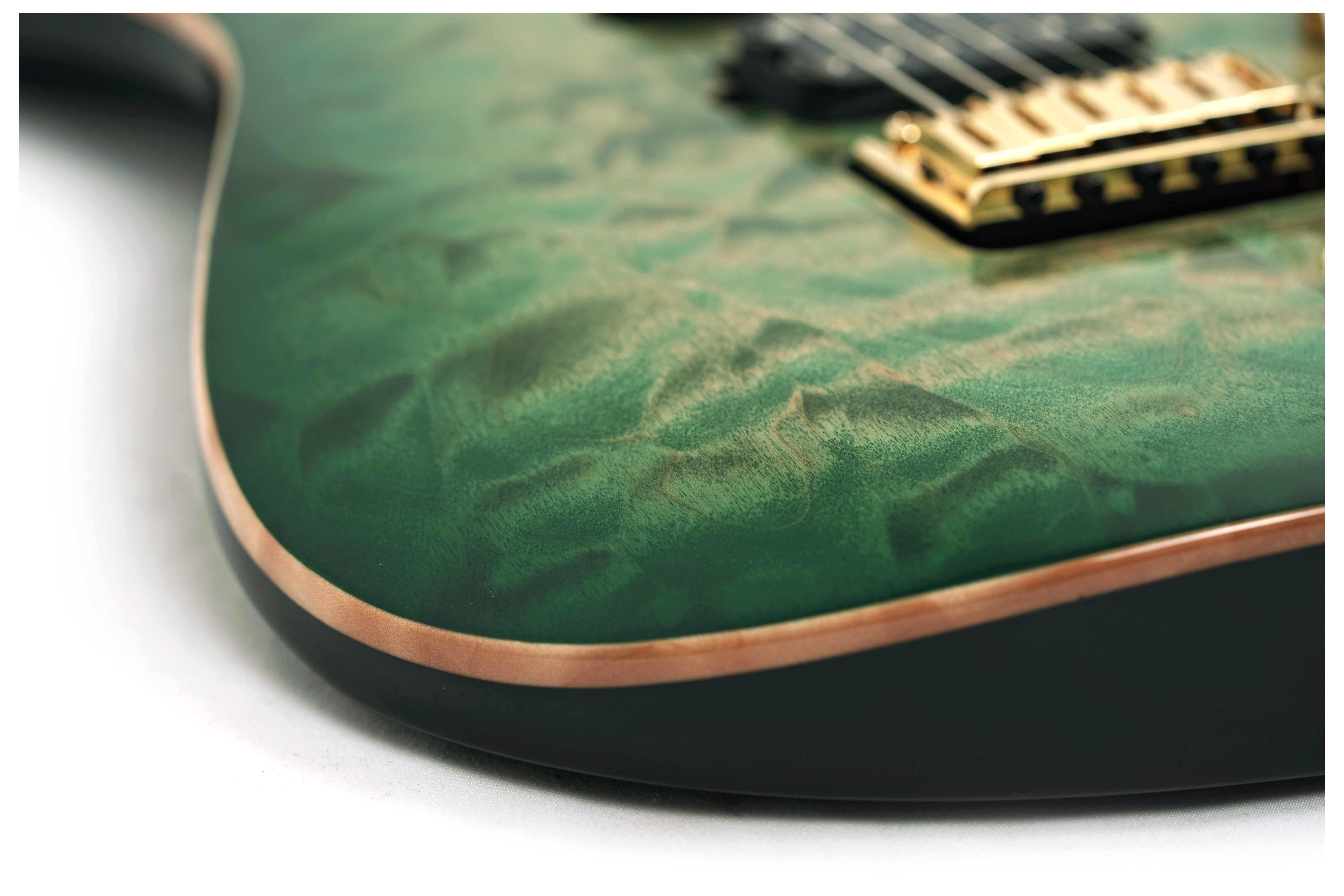 GUITARGUITAR Suhr Modern Trans Green Burst #85317