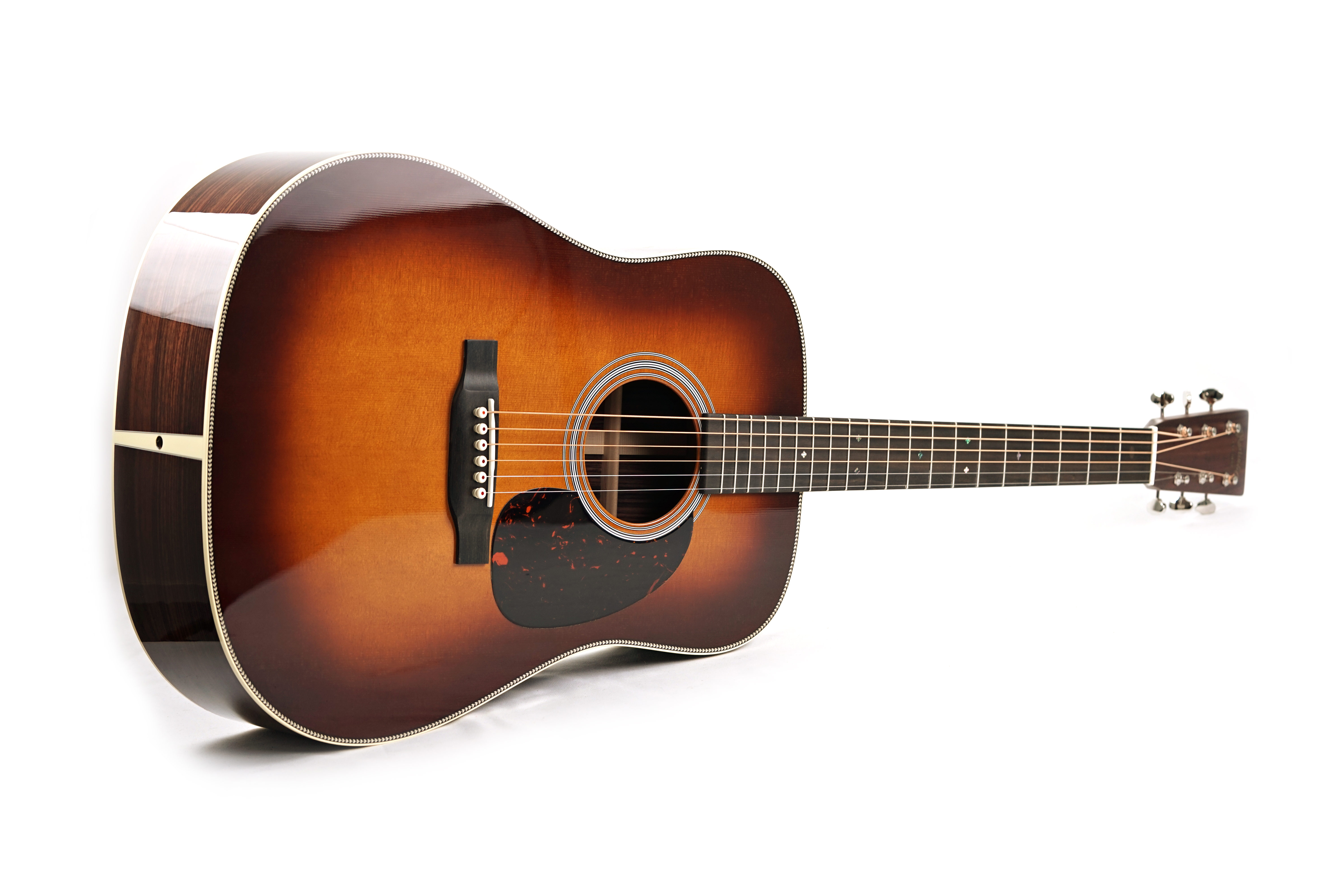 GUITARGUITAR Martin HD28 Ambertone Re-imagined