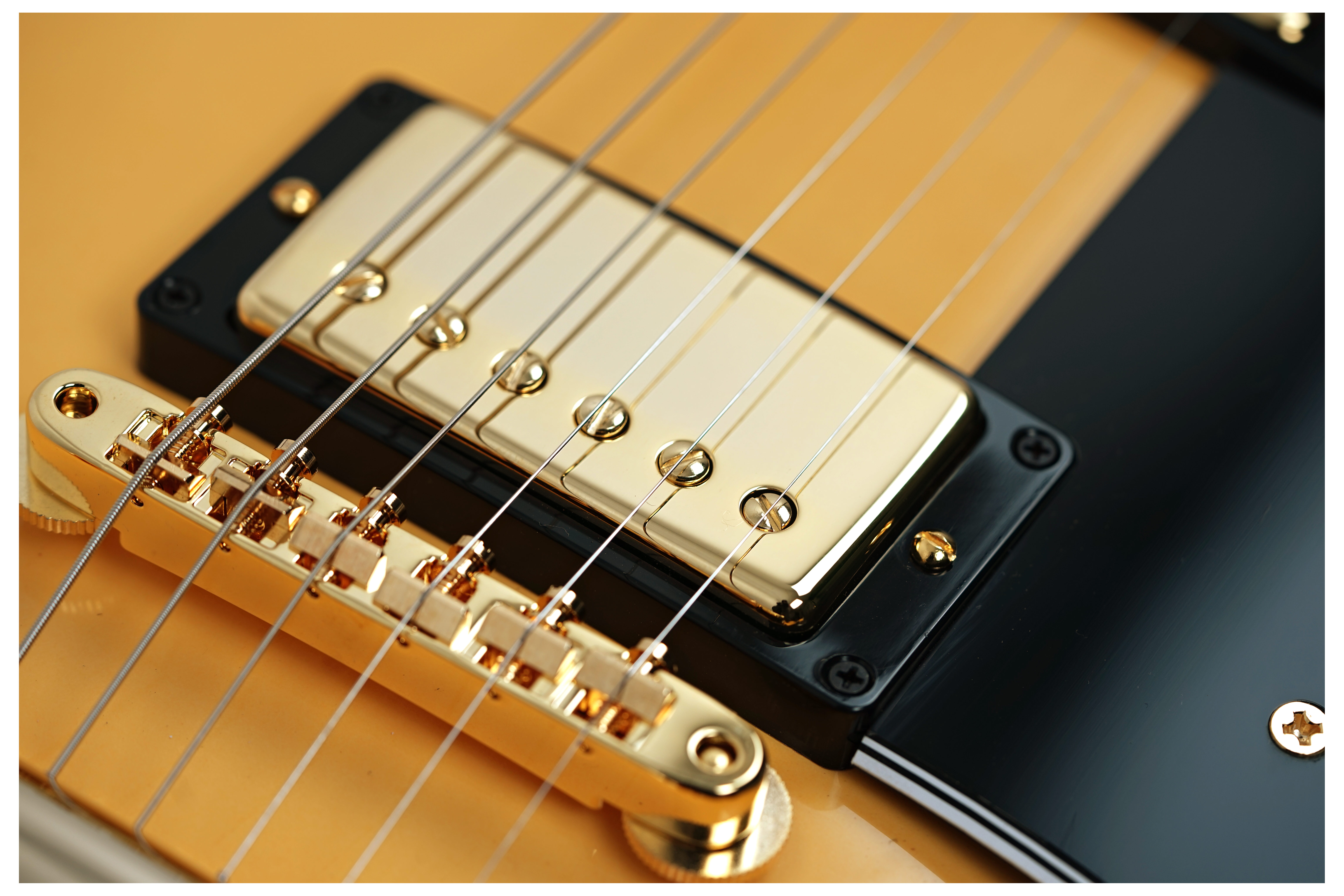 GUITARGUITAR Gibson Custom Shop Made 2 Measure 1968 Les Paul Custom Heavy Antique White VOS Gold Hardware #508048