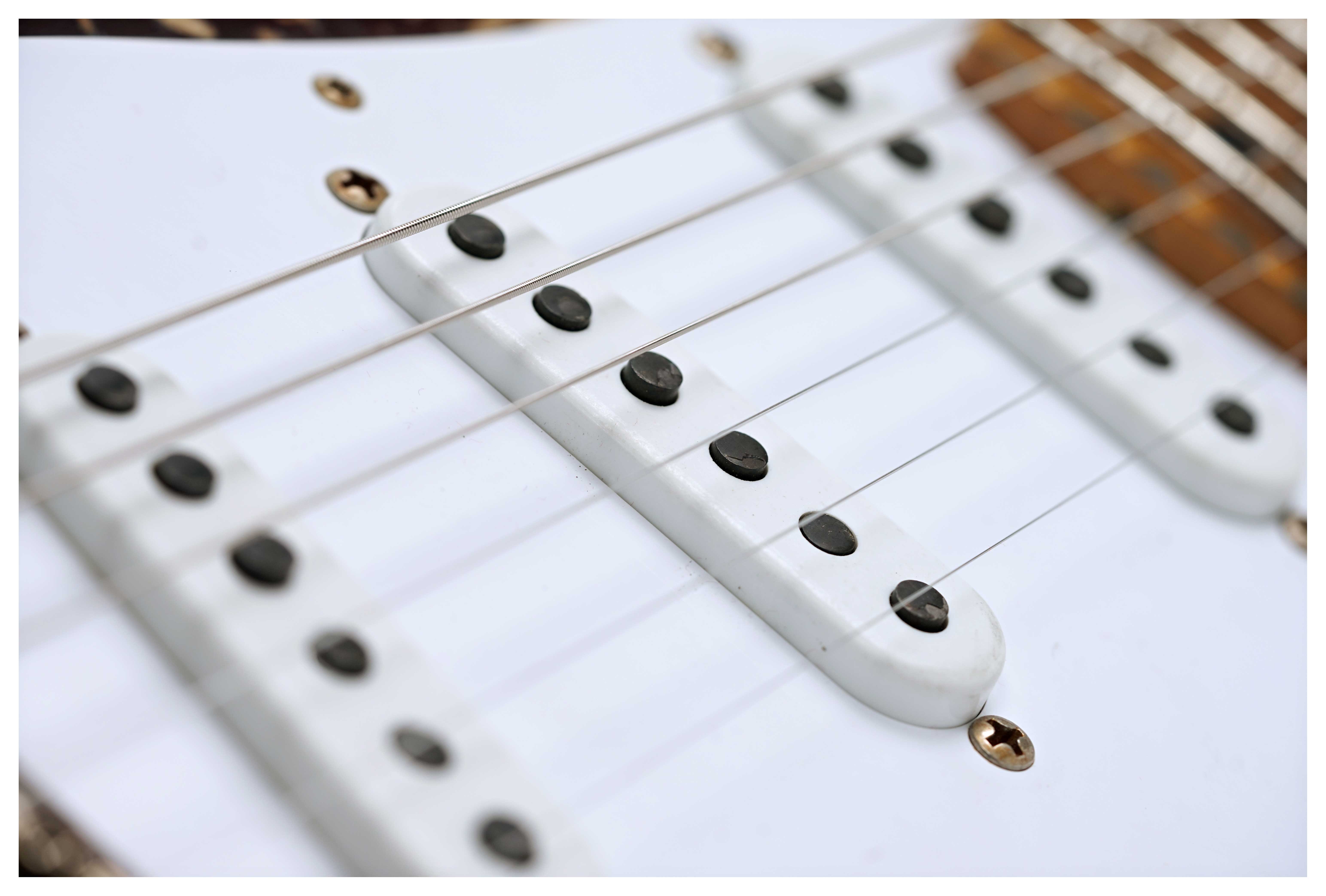 GUITARGUITAR Fender Custom Shop Limited Edition 70th Anniversary 1954 Stratocaster Heavy Relic #XN4877