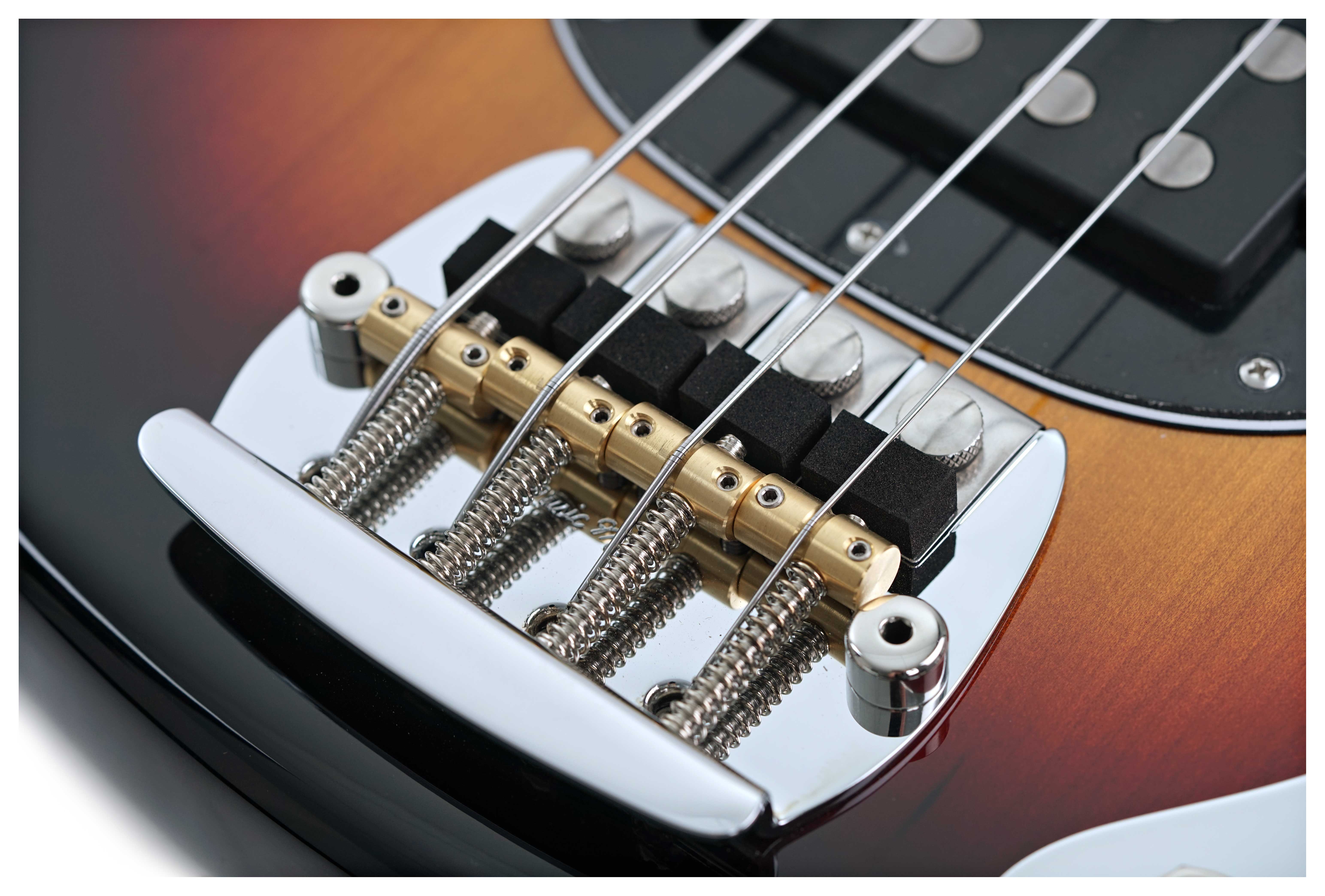 GUITARGUITAR Music Man Pino Palladino Signature StingRay  #CB00176