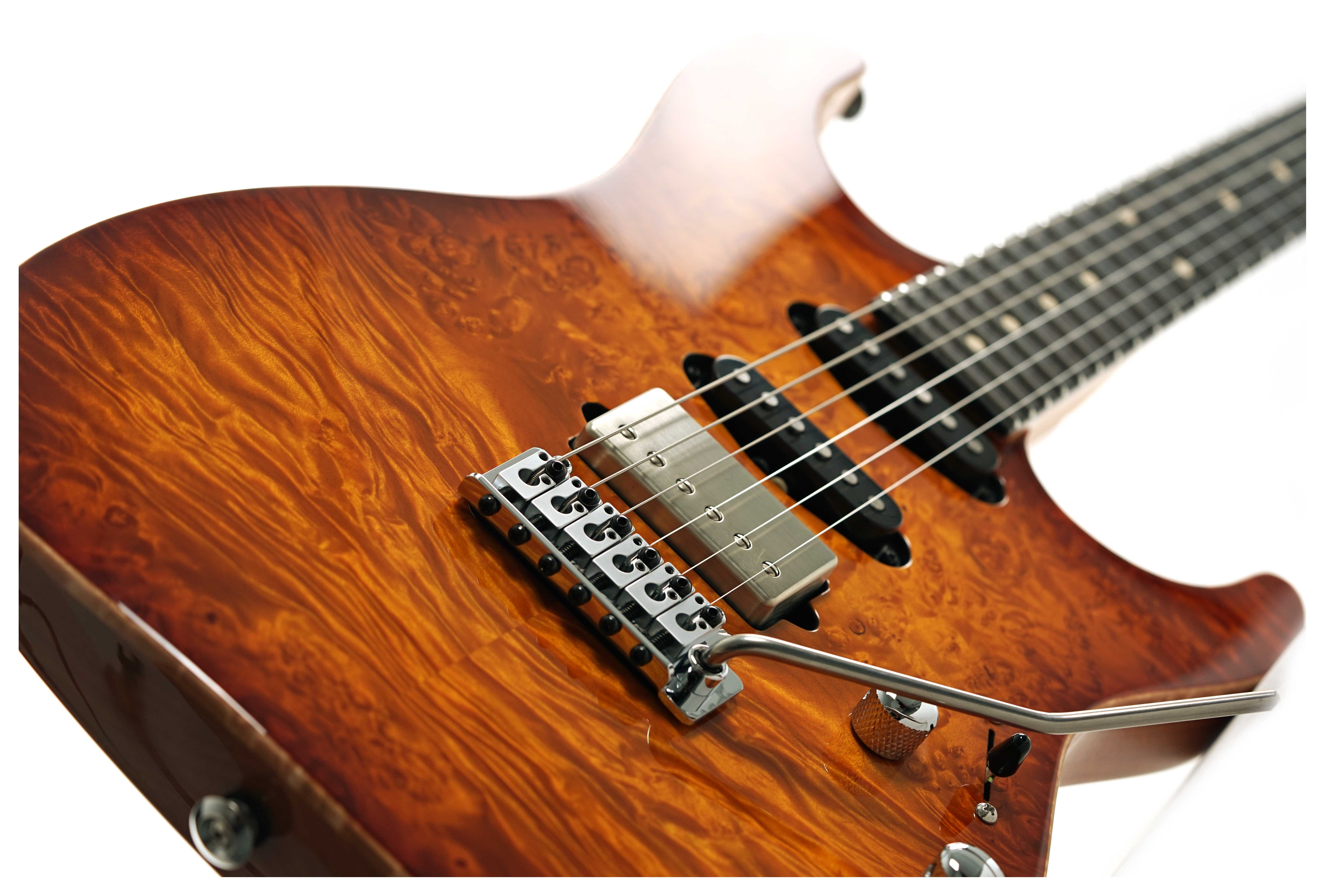 GUITARGUITAR Suhr Custom Standard Quilt Top Iced Tea Burst