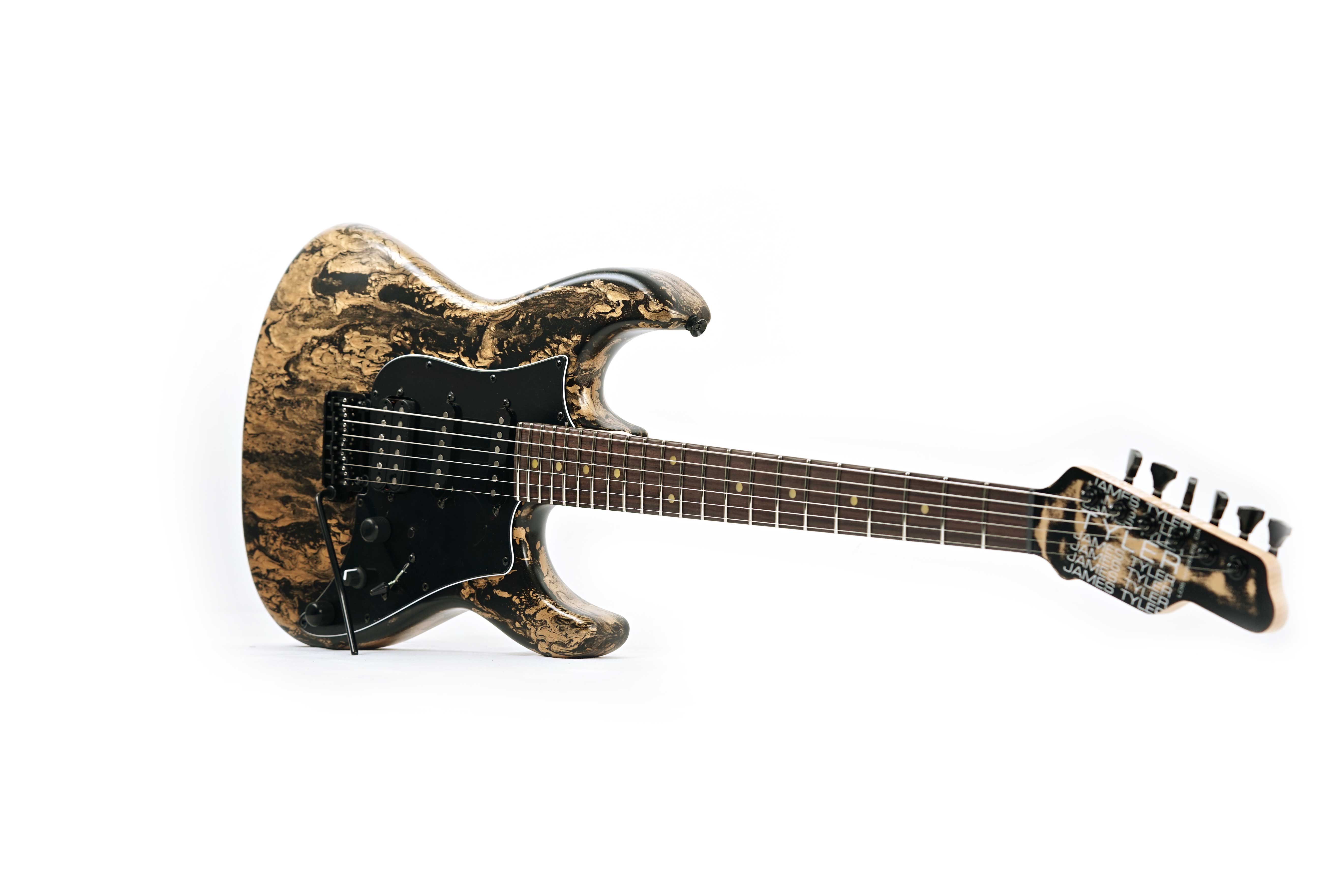 GUITARGUITAR Tyler USA Studio Elite HD Black Gold Shmear #1