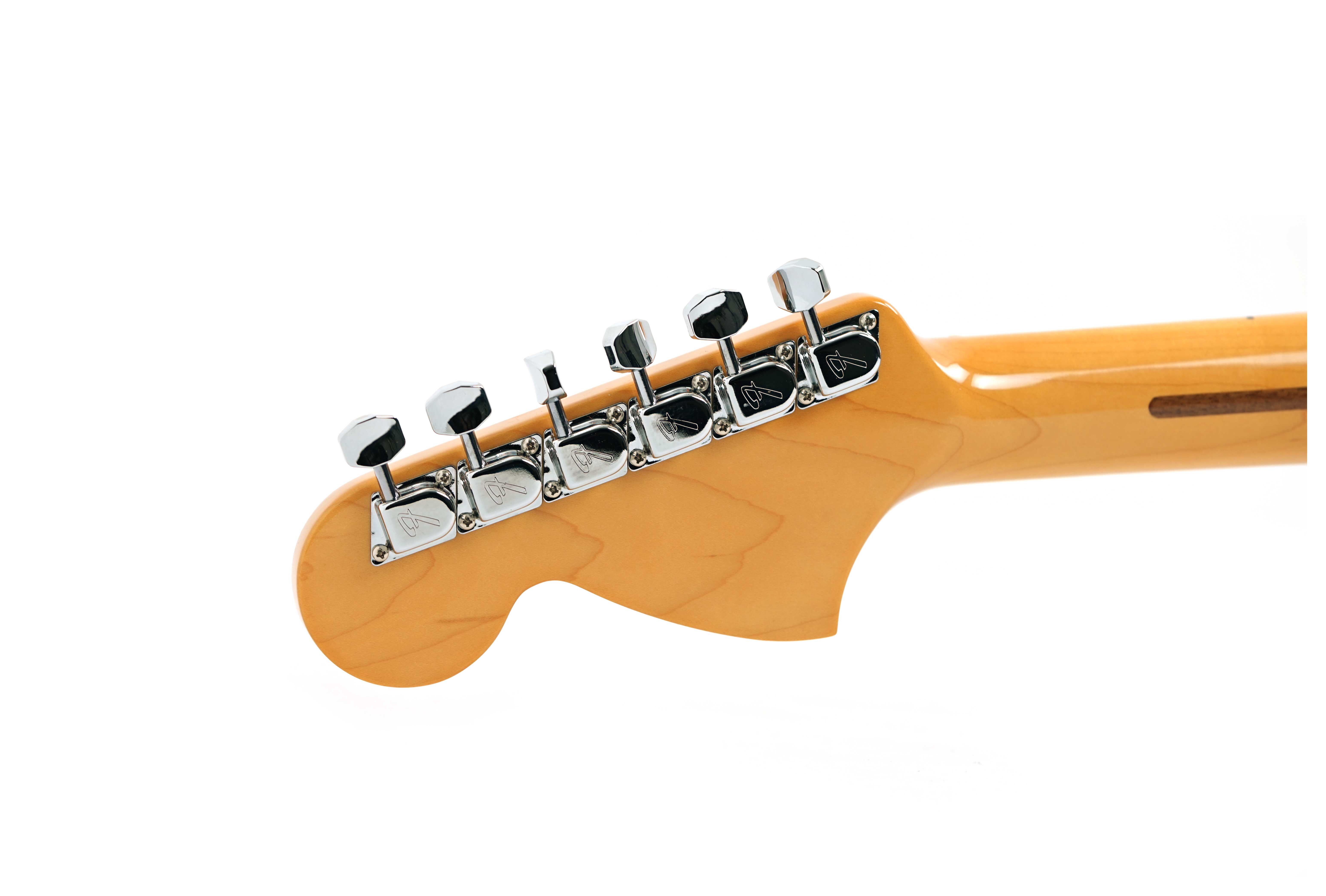 GUITARGUITAR Fender guitarguitar Exclusive American Vintage II 73 Stratocaster Maple Fingerboard Olympic White #V16456