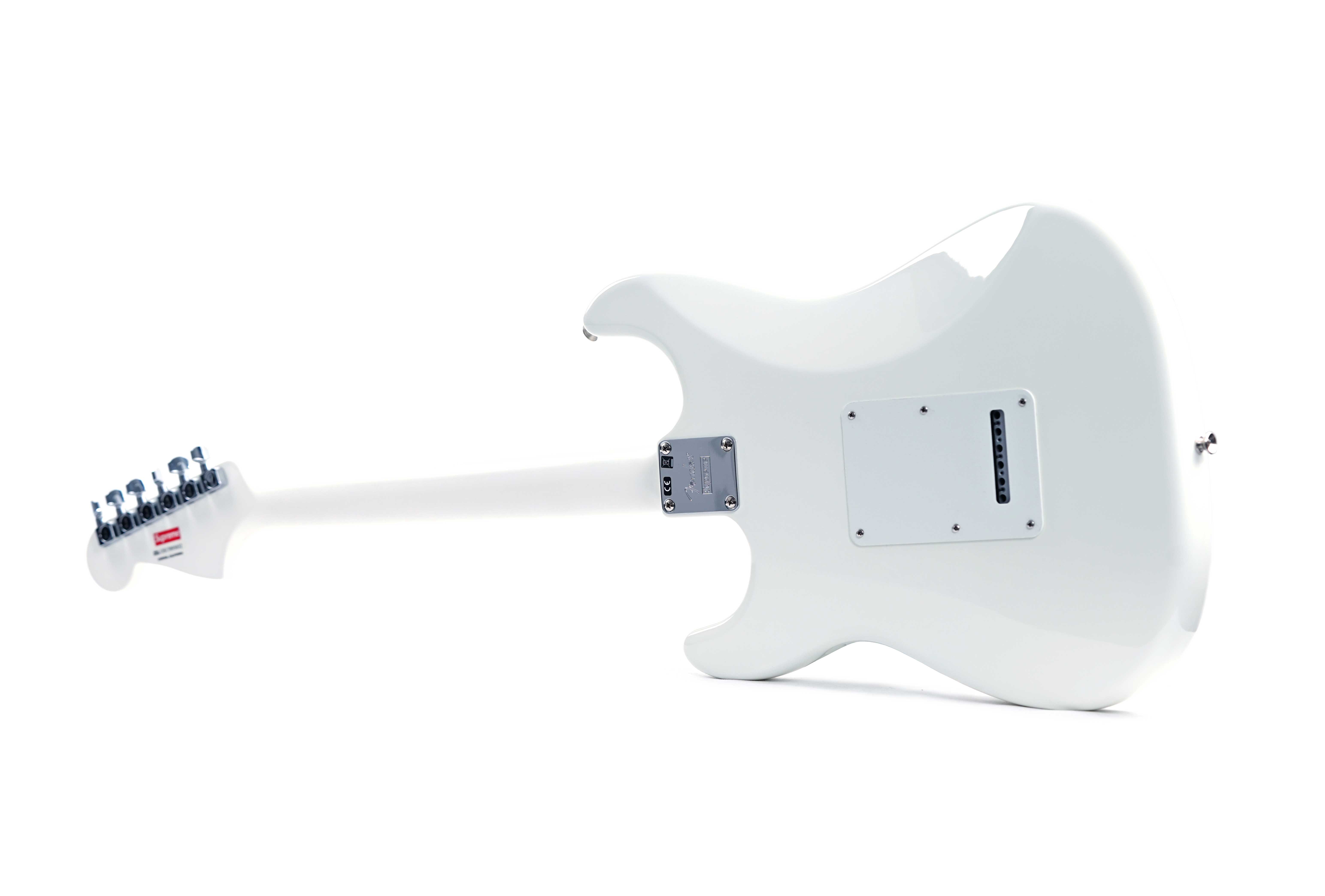 GUITARGUITAR Fender 2017 Limited Edition Supreme Stratocaster White (Pre-Owned) #US17093032