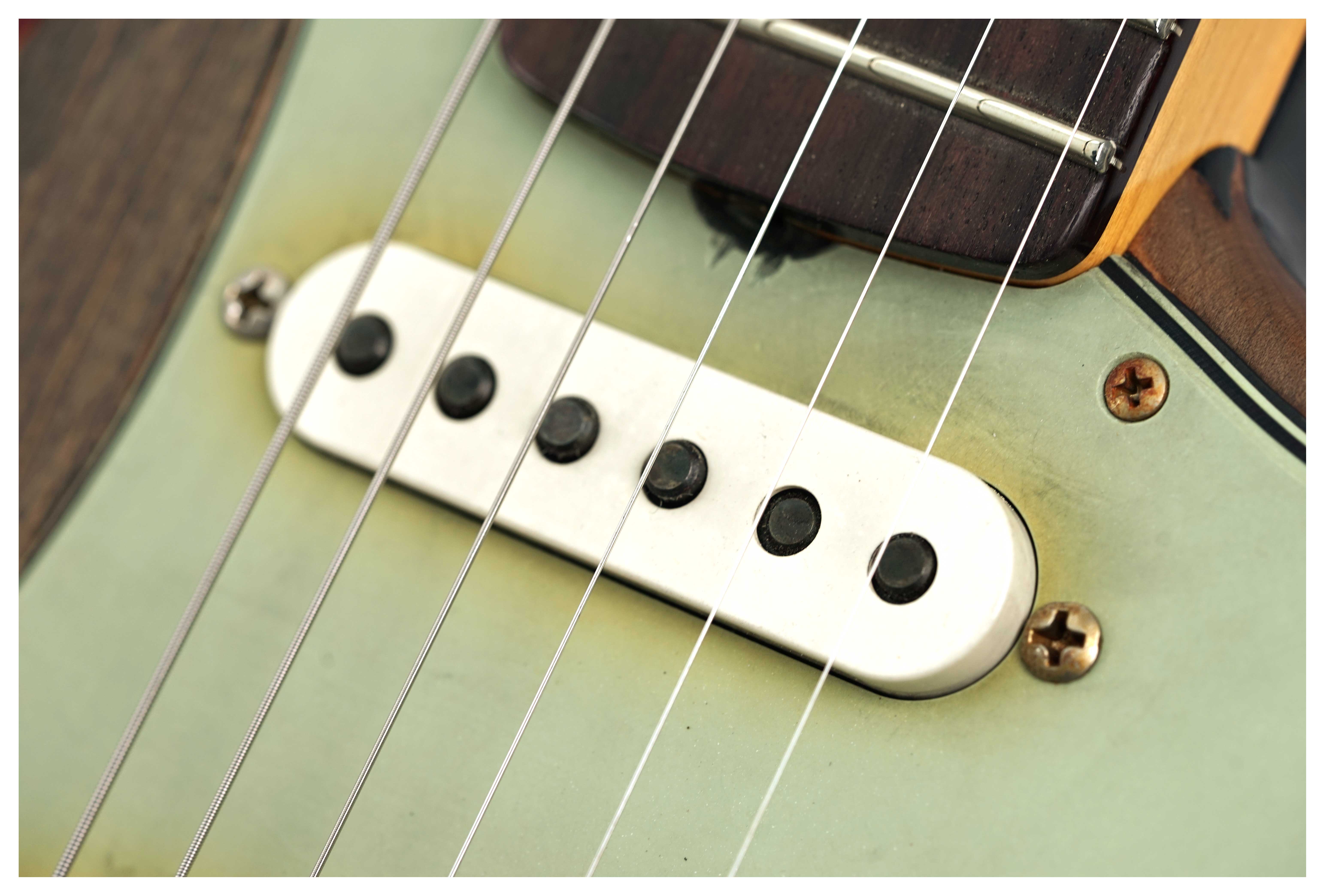 GUITARGUITAR Fender Custom Shop Rory Gallagher Stratocaster 3-Color Sunburst #R141874