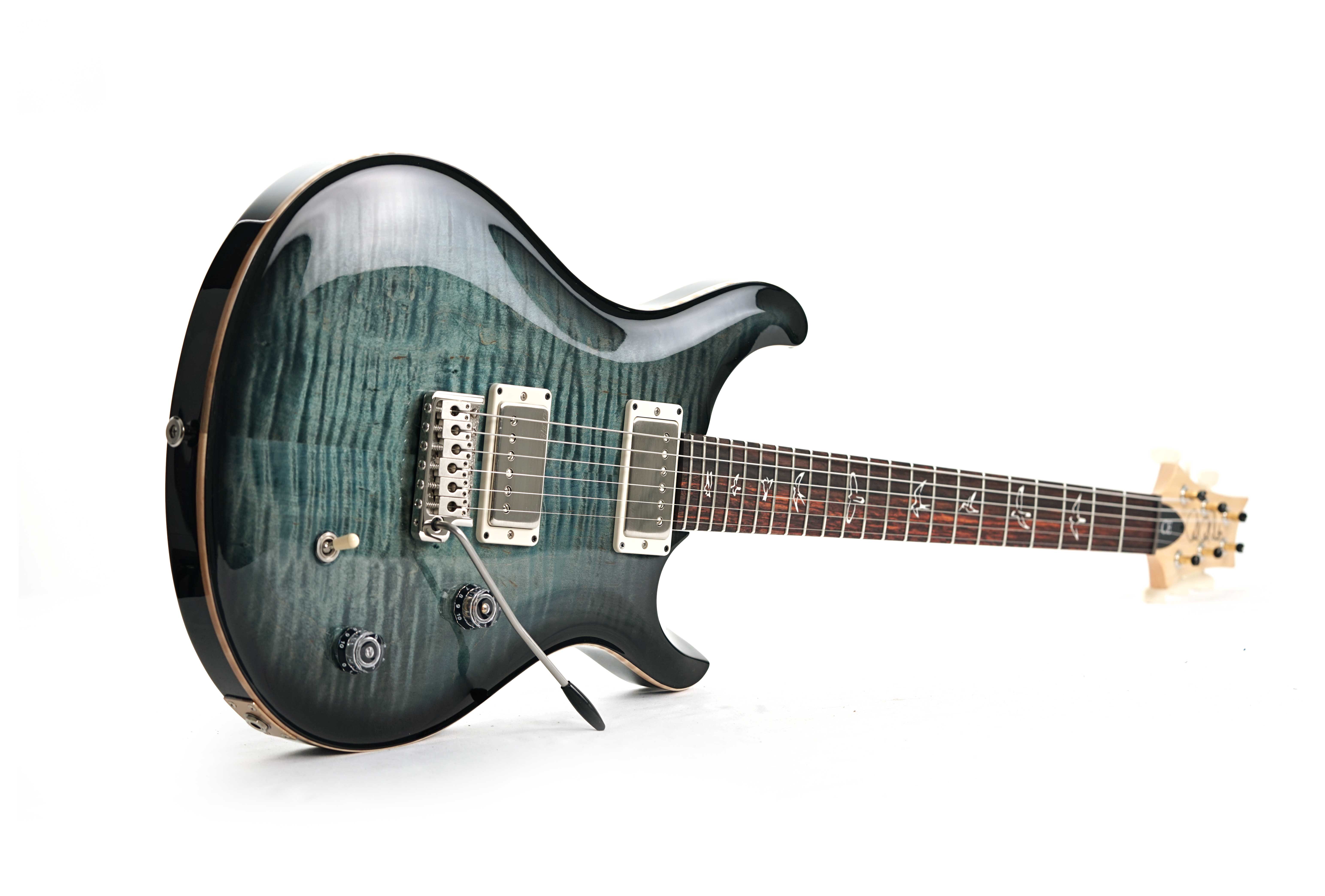 GUITARGUITAR PRS CE22 Limited Edition Faded Blue Smokeburst #0406829