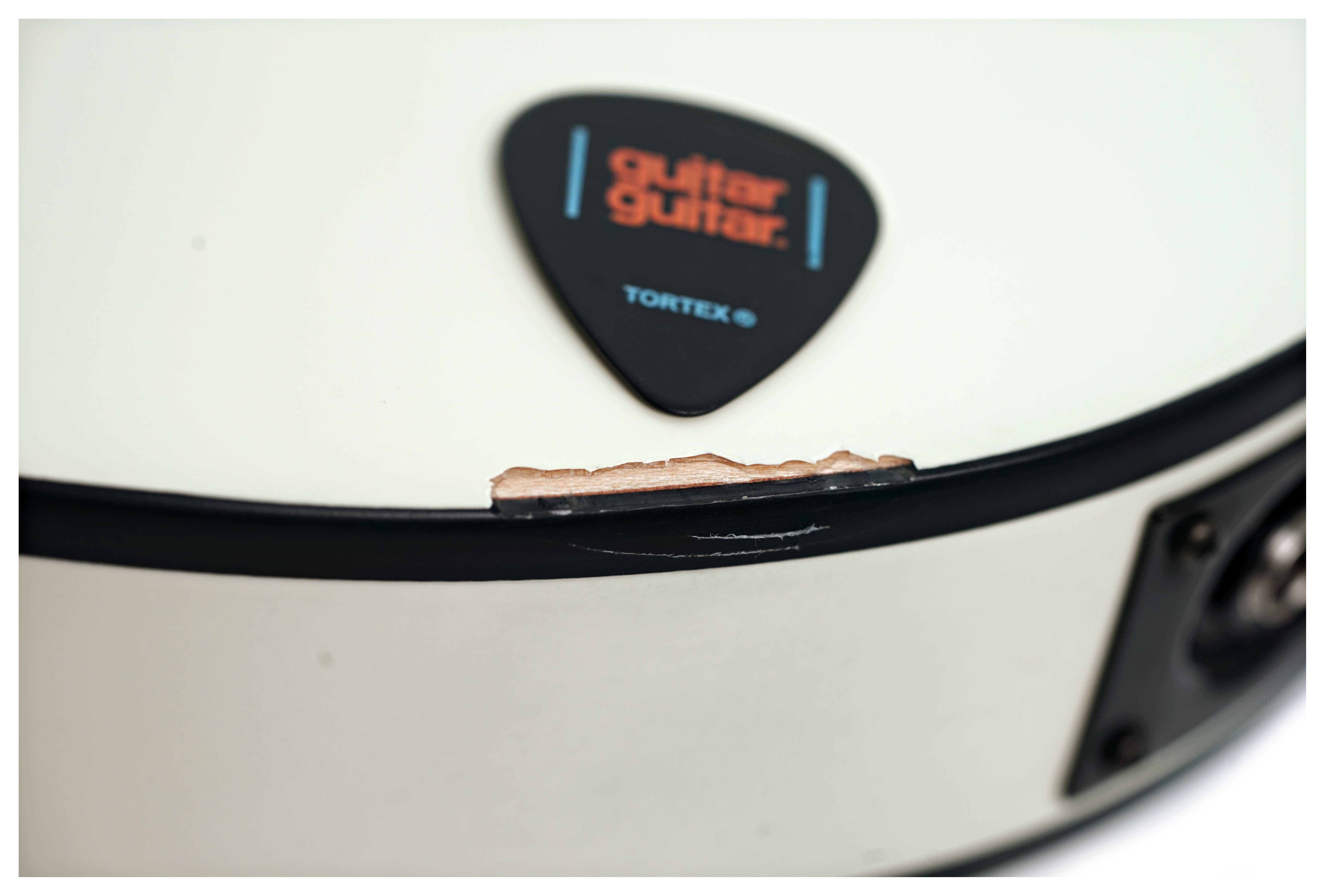 GUITARGUITAR Fender Tom DeLonge Starcaster Rosewood Fingerboard Satin Olympic White (Ex-Demo) #ISFH24000131