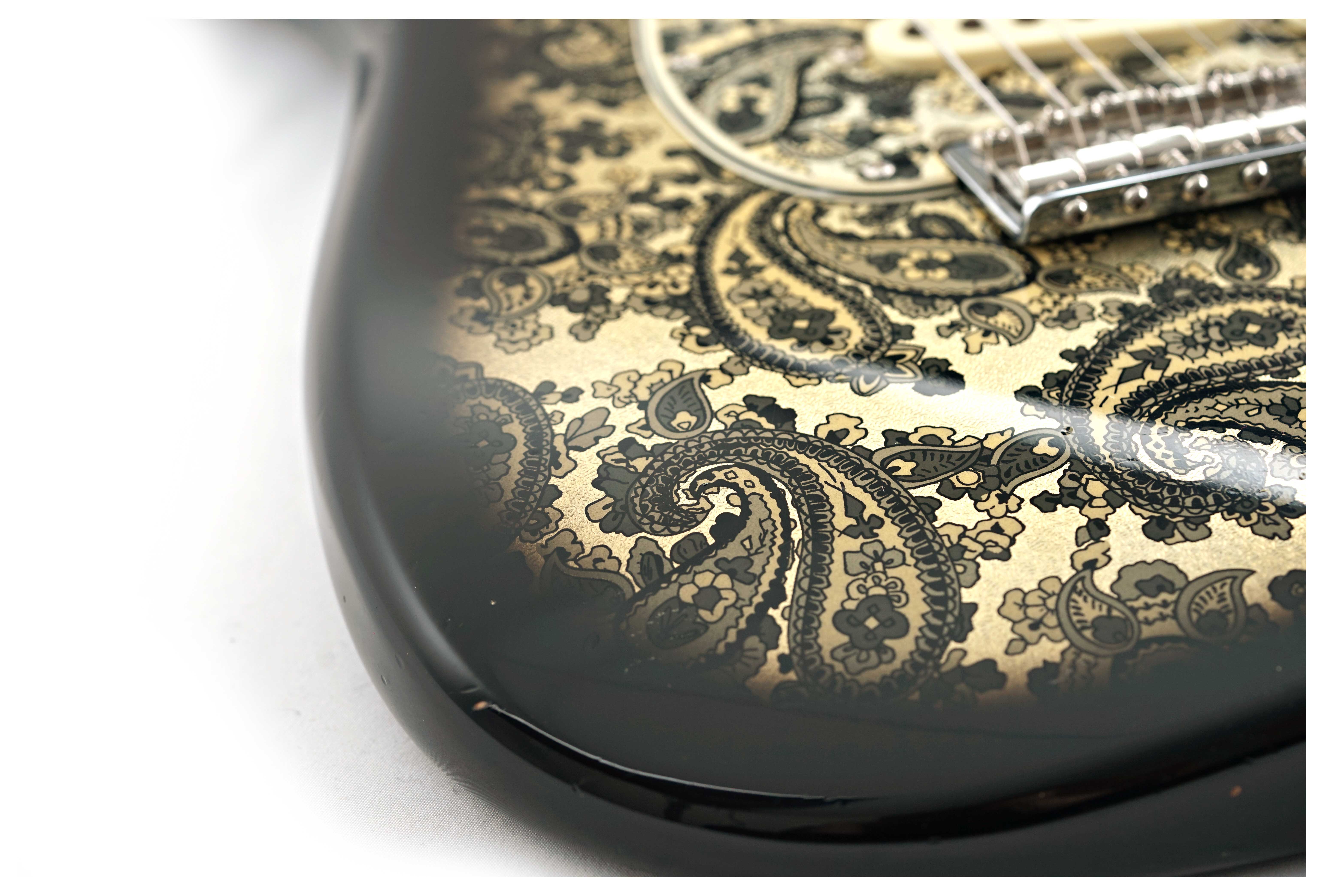GUITARGUITAR Fender Custom Shop Limited Edition 1968 Stratocaster Journeyman Relic Black Paisley #CZ586101