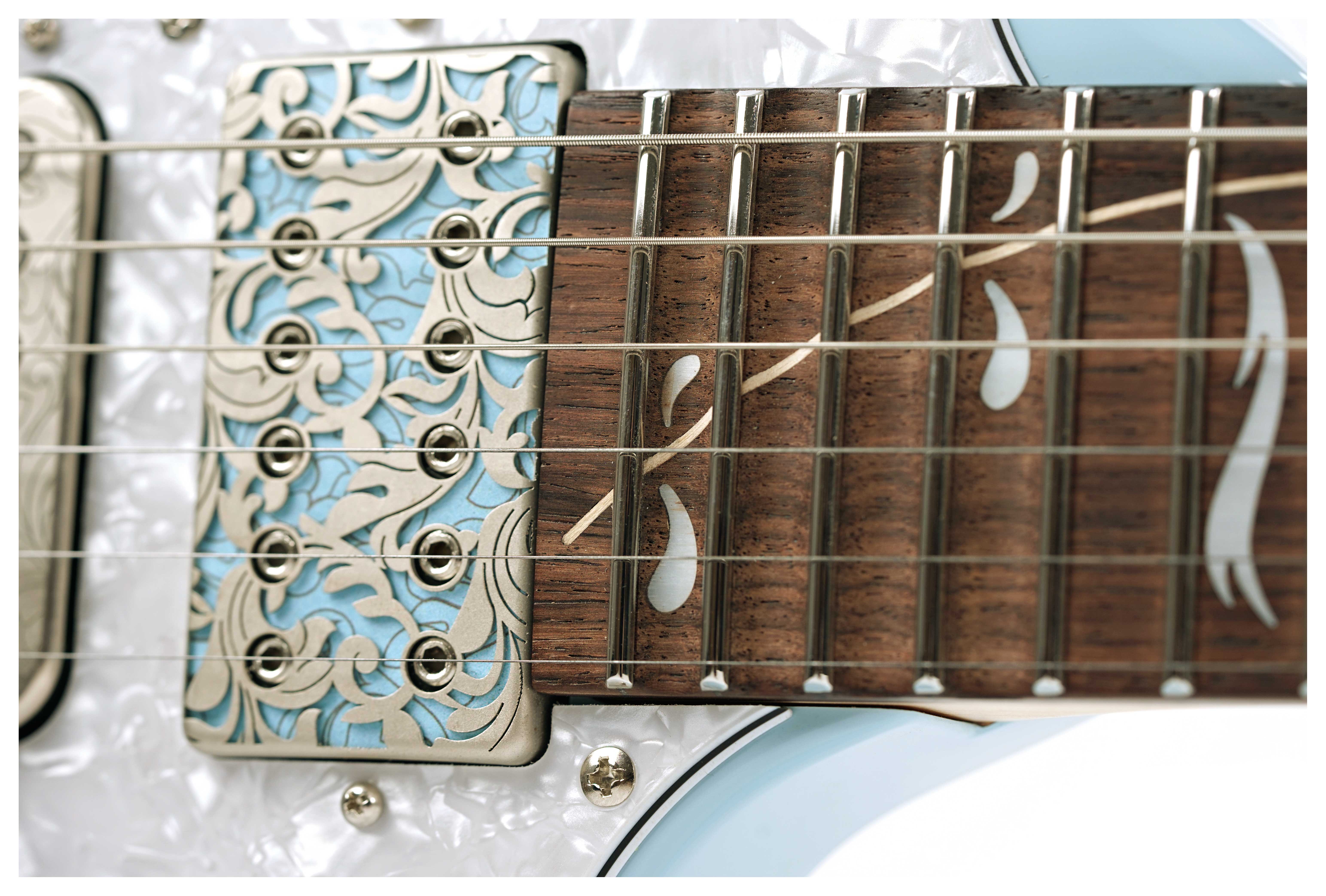 GUITARGUITAR Ibanez PIA3761C Steve Vai Signature PIA Blue Powder