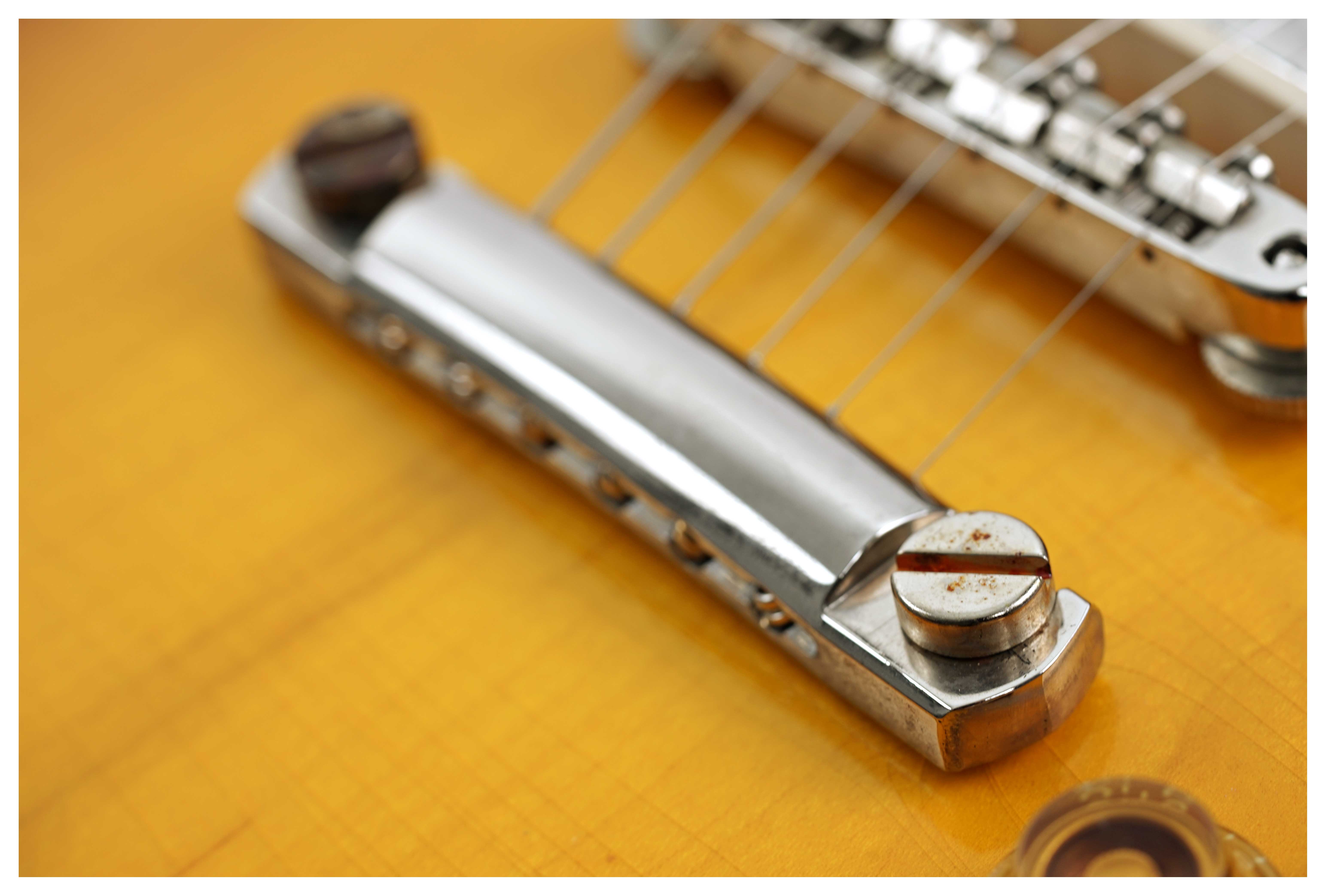 GUITARGUITAR Gibson Custom Shop 1958 Les Paul Standard Reissue Murphy Lab Ultra Light Aged Bourbon Burst #84385