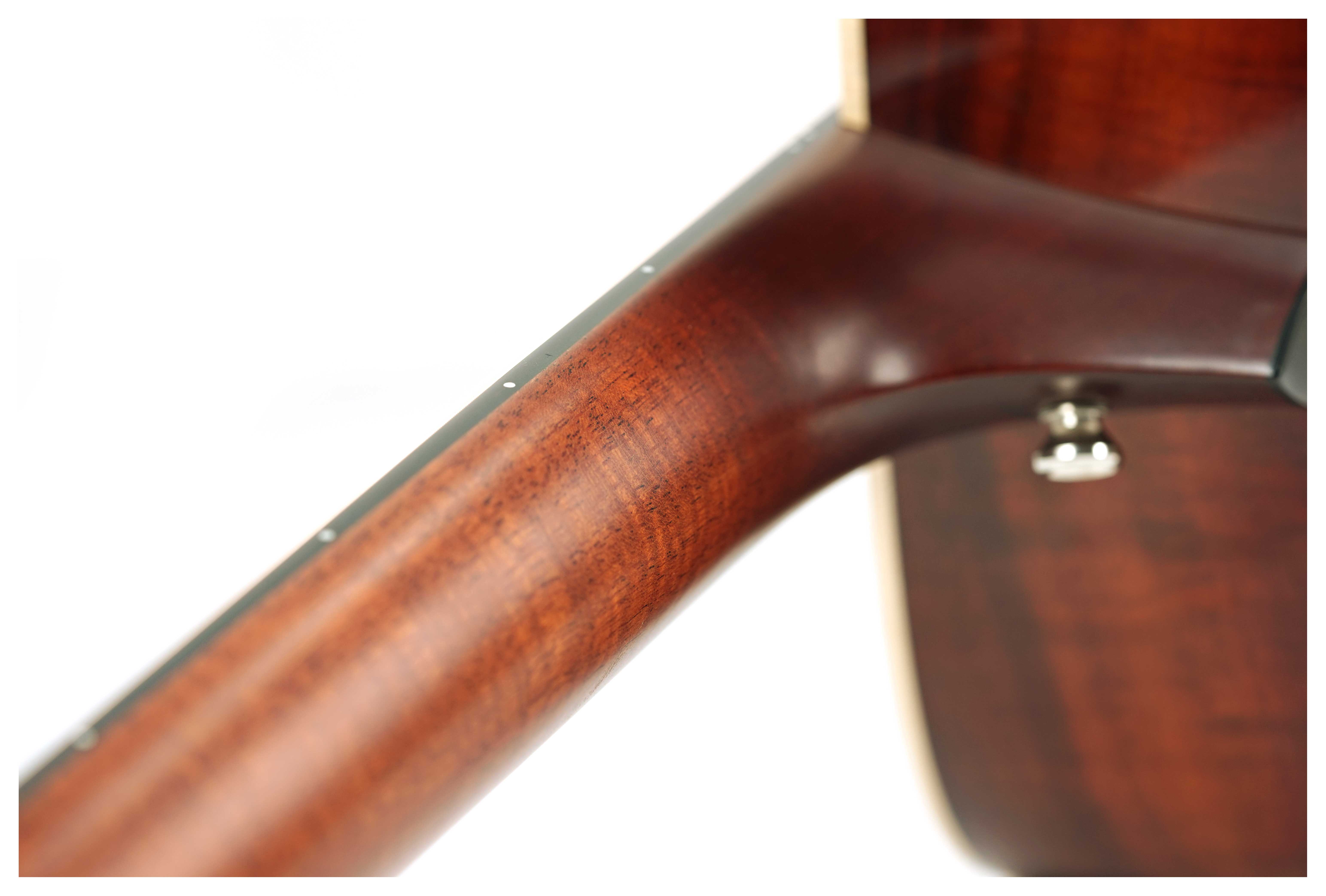 GUITARGUITAR Taylor K22e 12 Fret Grand Concert #1207222186
